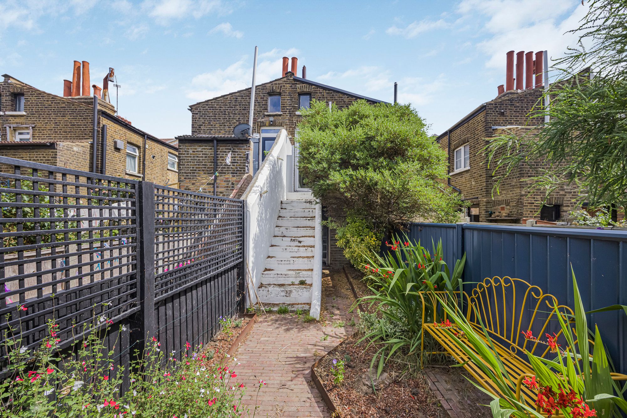 2 bed flat for sale in Francis Road, Leyton, E10  - Property Image 14