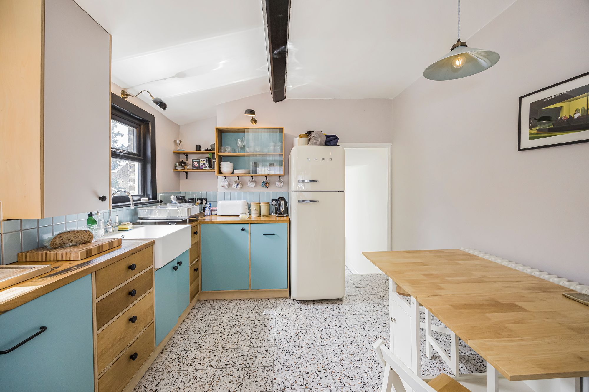 2 bed flat for sale in Francis Road, Leyton, E10 6