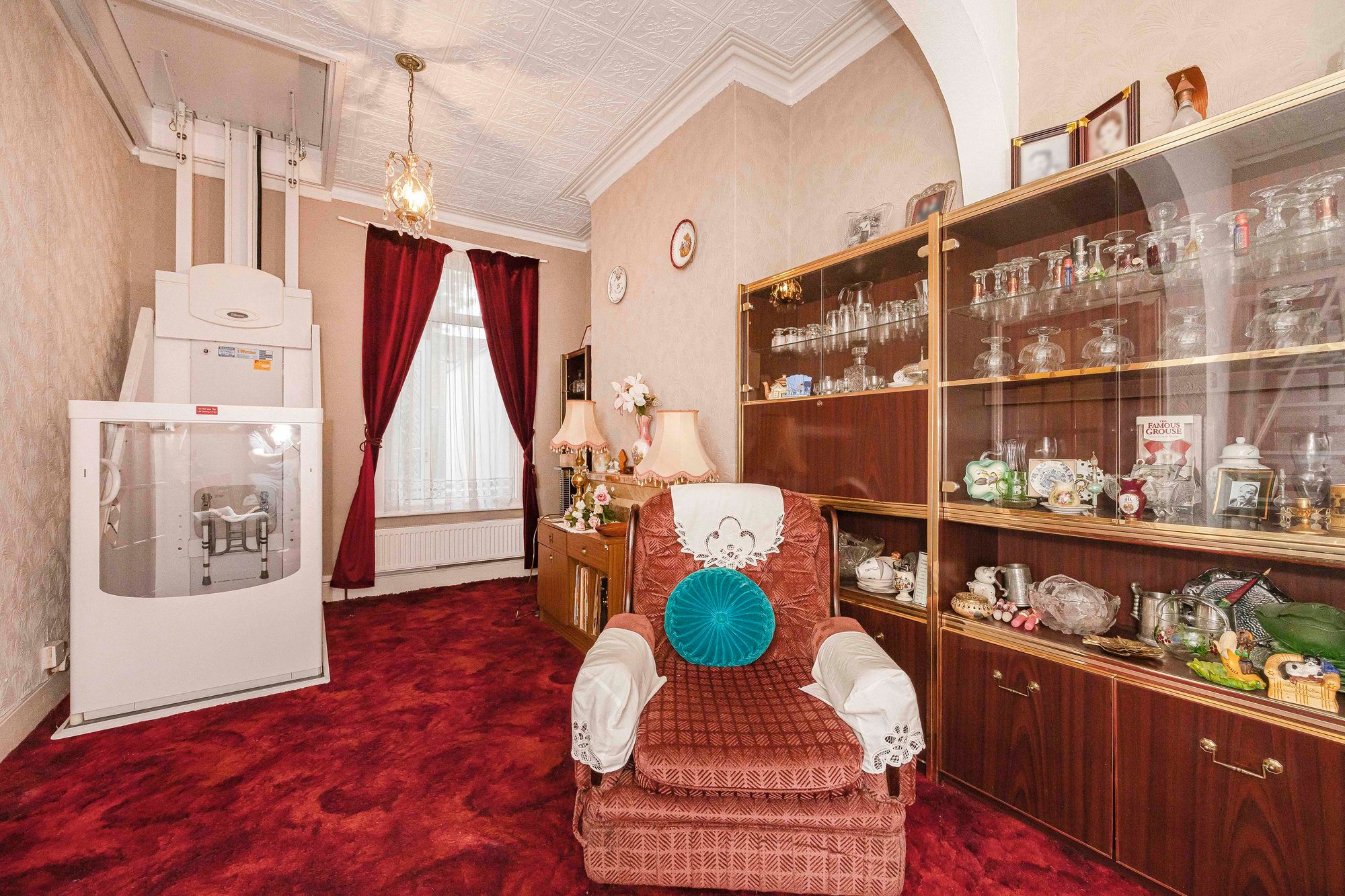 3 bed mid-terraced house for sale in Millais Road, Leytonstone, E11  - Property Image 3