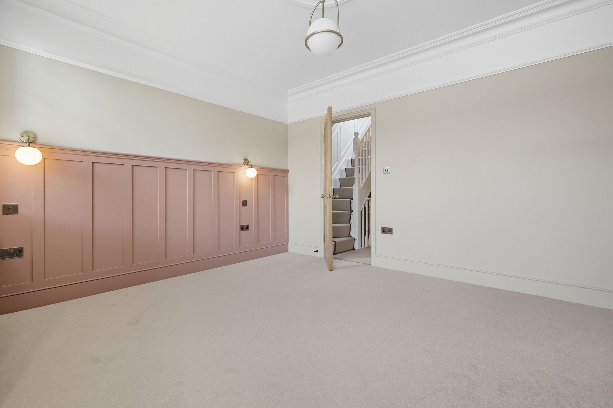 4 bed terraced house for sale in Scotts Road, Leyton, E10  - Property Image 12