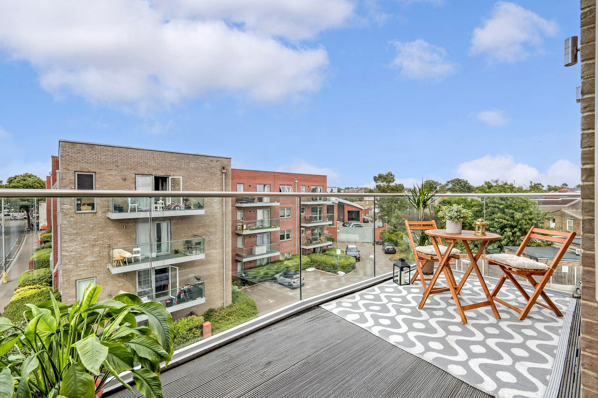 2 bed flat for sale in Locke House, High Road Leyton, E10  - Property Image 3