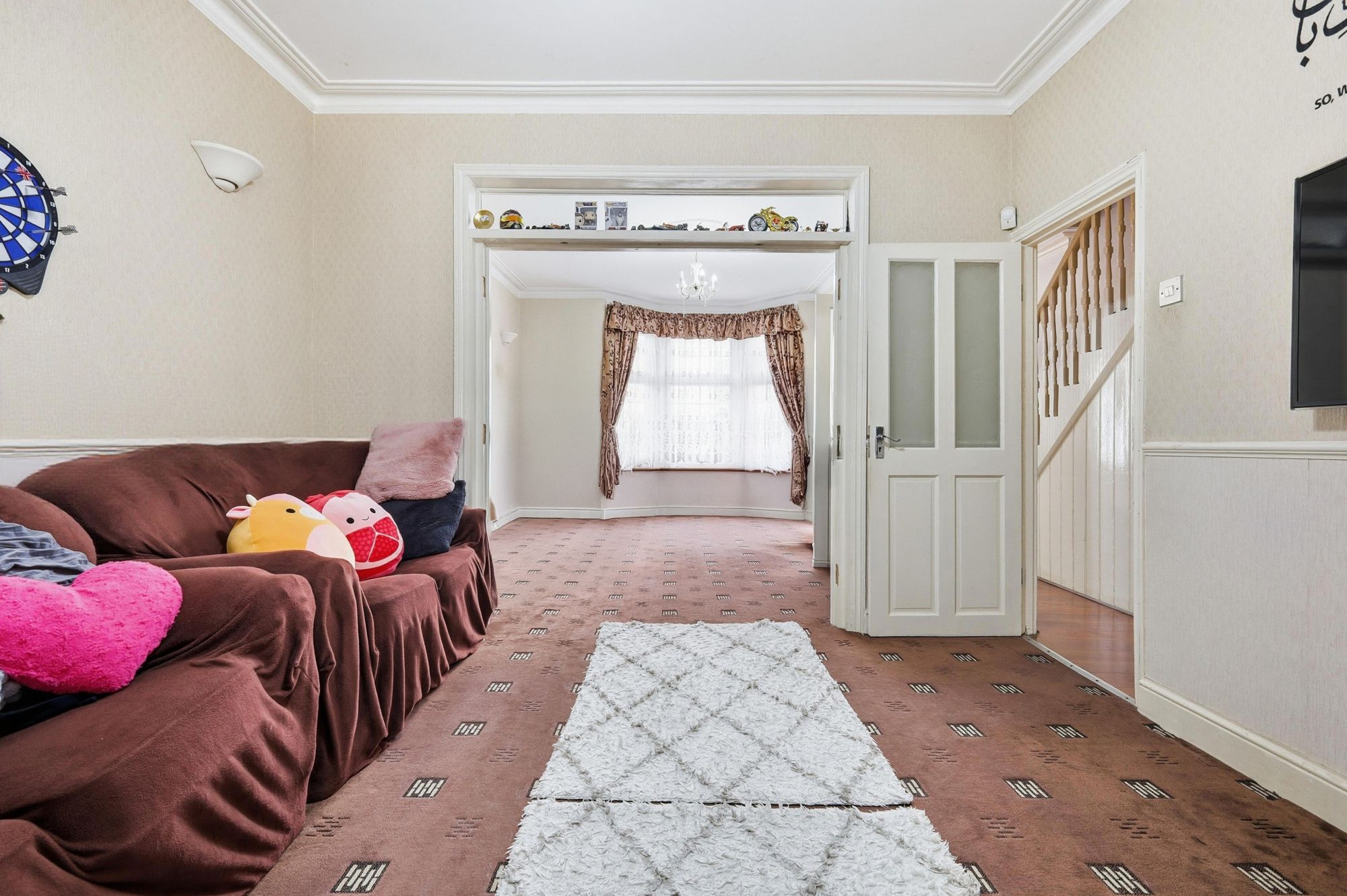3 bed terraced house for sale in Norton Road, Leyton, E10  - Property Image 2