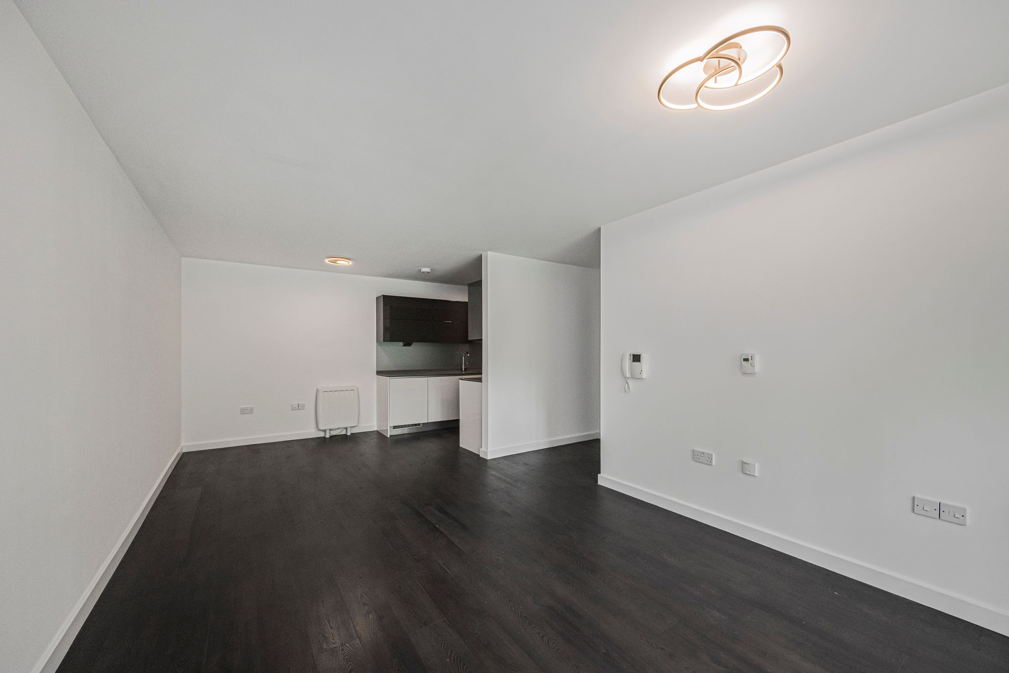 2 bed flat for sale in St. Dunstans Mews, London, E1  - Property Image 4