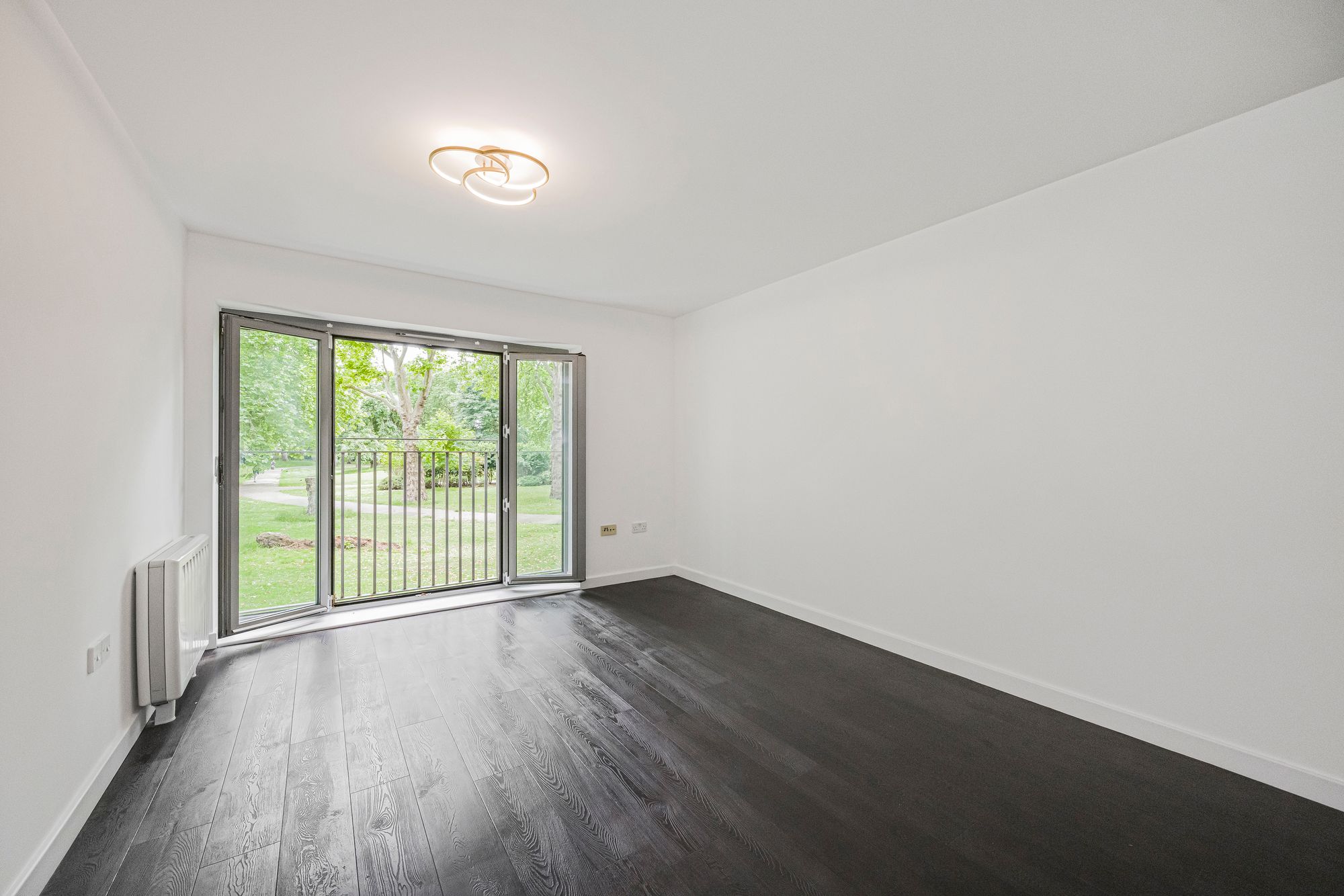 2 bed flat for sale in St. Dunstans Mews, London, E1  - Property Image 6