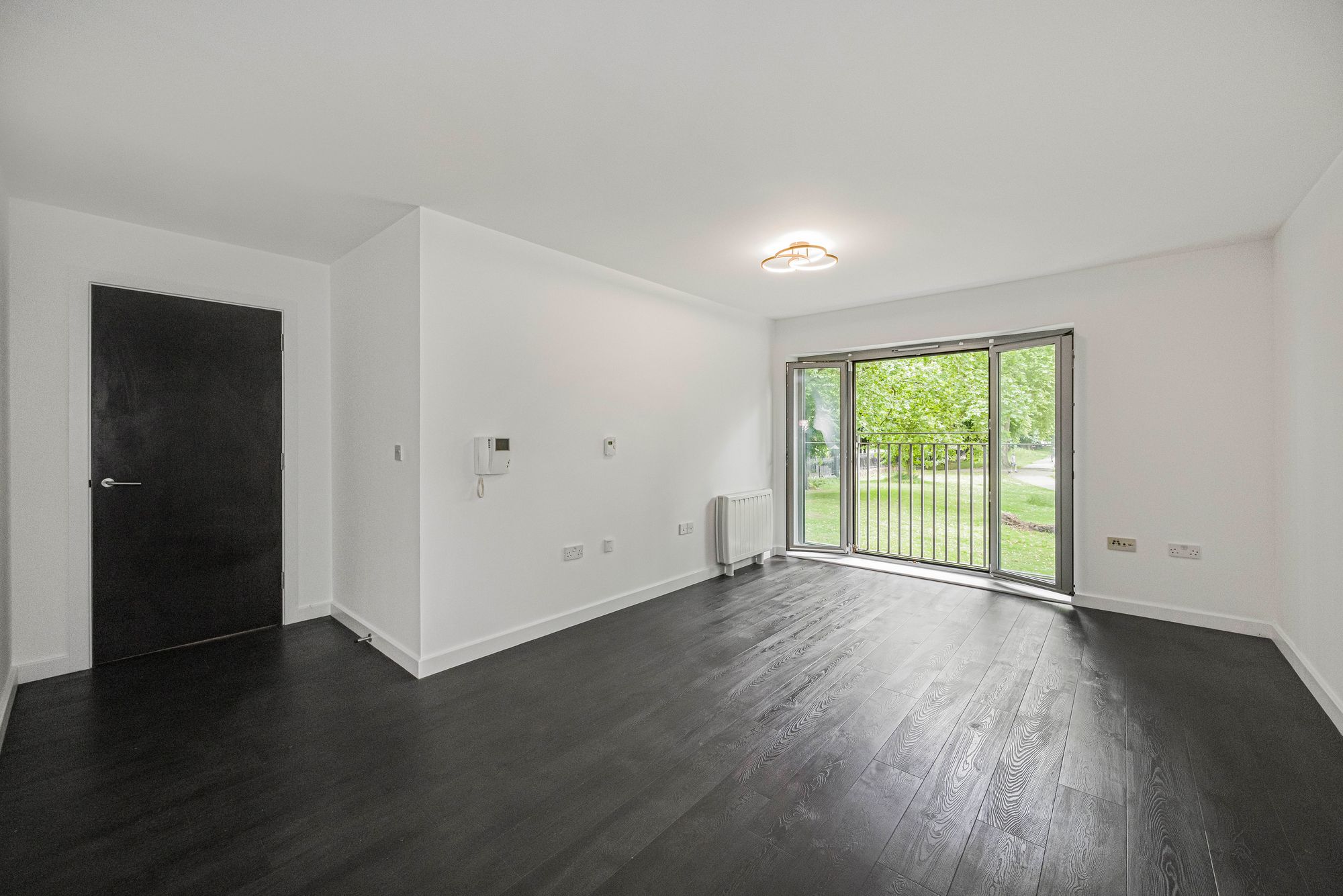 2 bed flat for sale in St. Dunstans Mews, London, E1  - Property Image 7