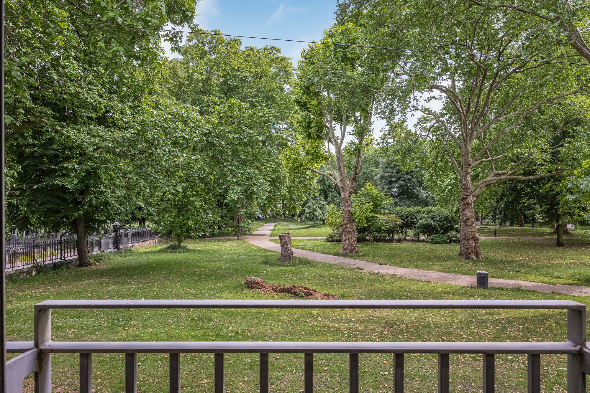 2 bed flat for sale in St. Dunstans Mews, London, E1 11