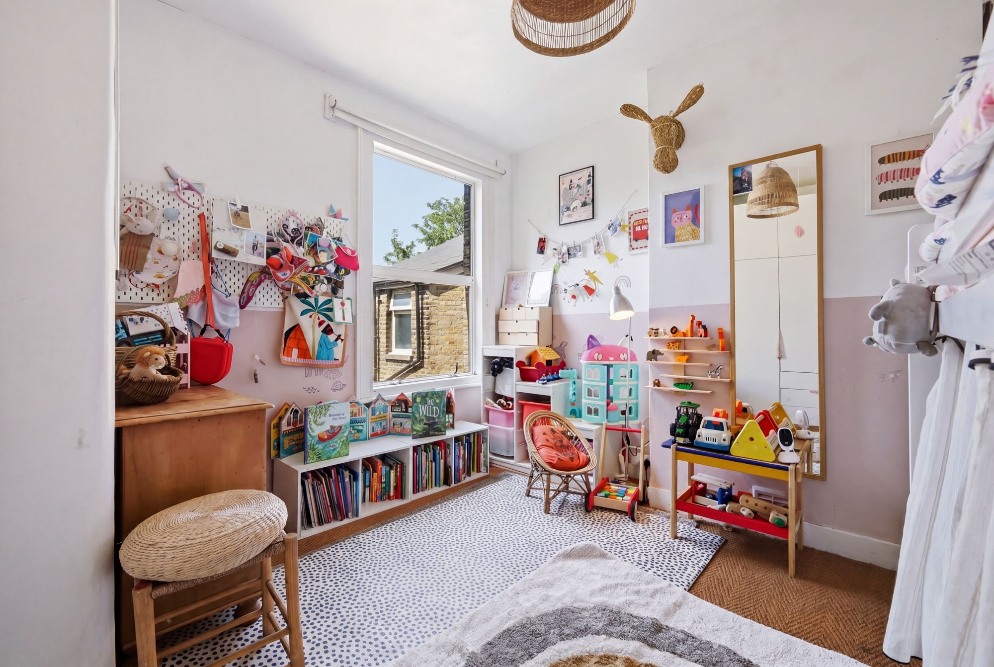 3 bed flat for sale in Murchison Road, Leyton, E10 8