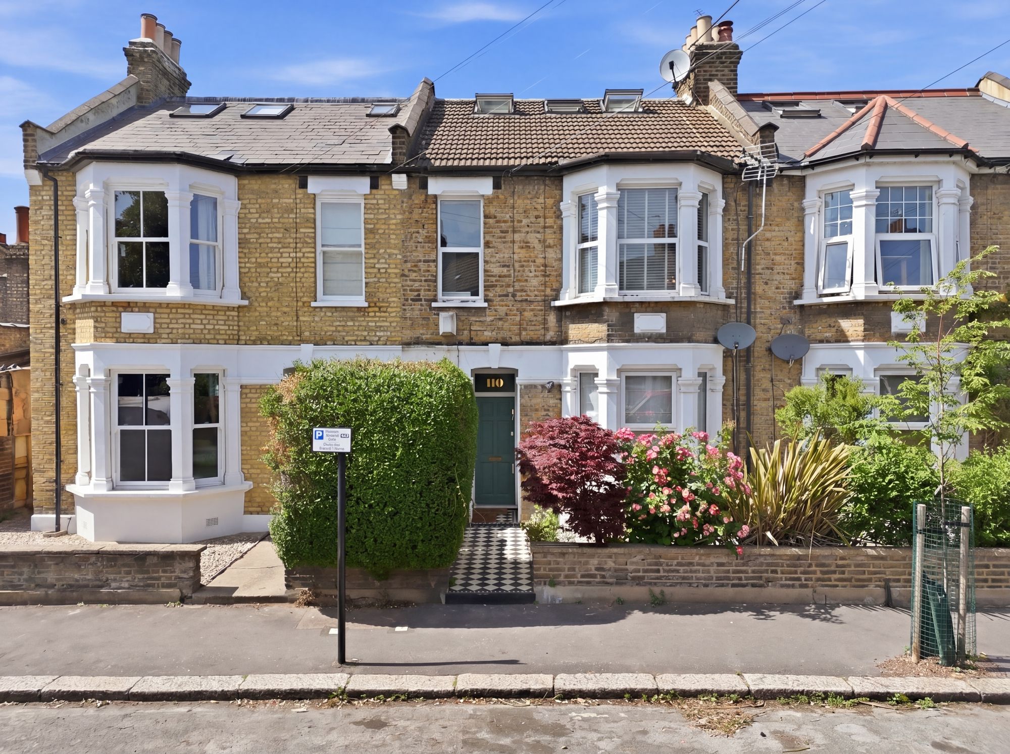 3 bed flat for sale in Murchison Road, Leyton, E10 - Property Image 1
