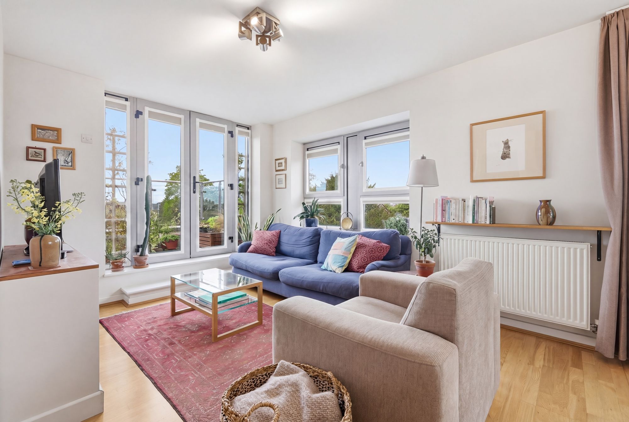 2 bed flat for sale in Chapel Court, Rosedene Terrace, Leyton, E10  - Property Image 5