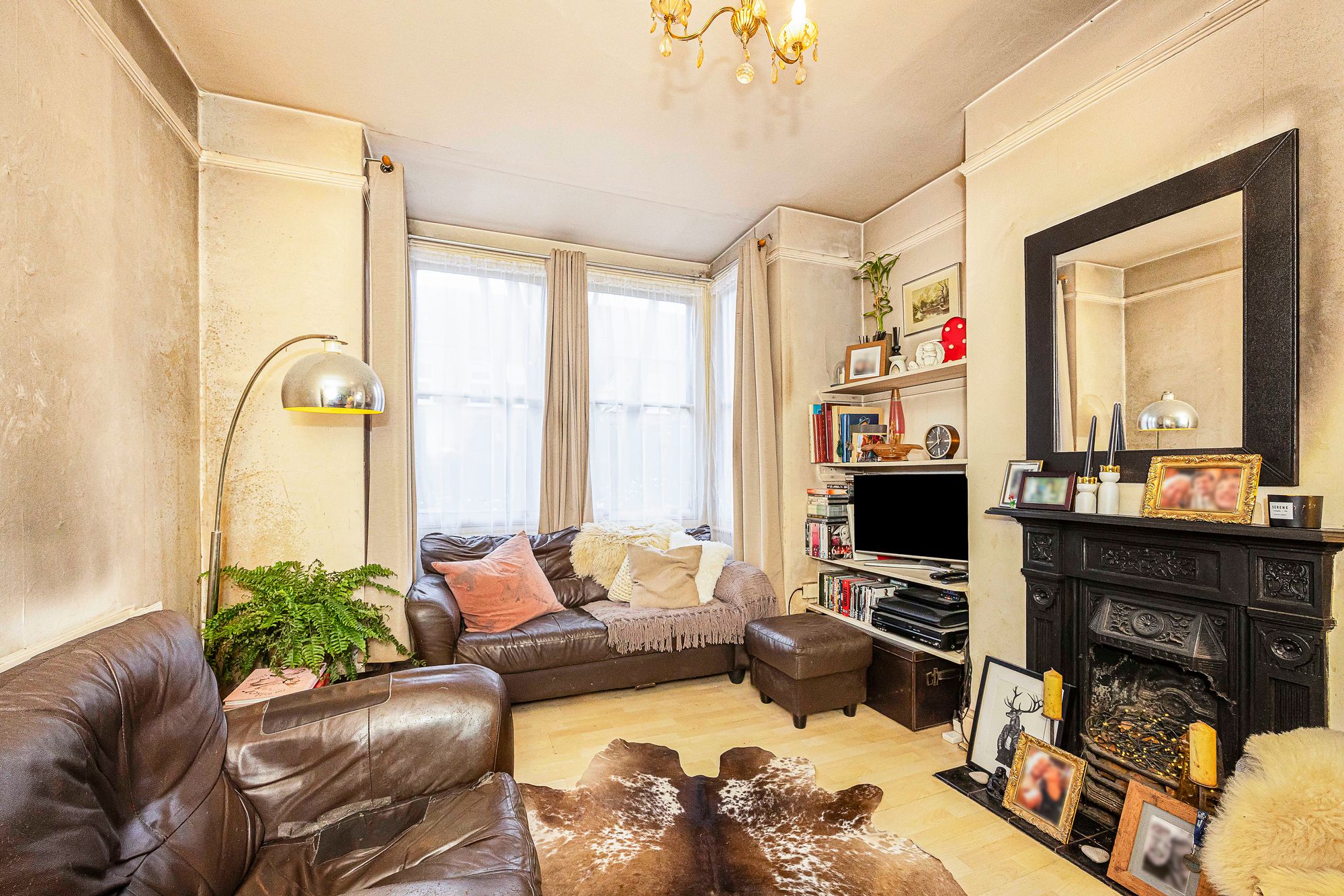 1 bed flat for sale in Kettlebaston Road, Leyton, E10  - Property Image 2