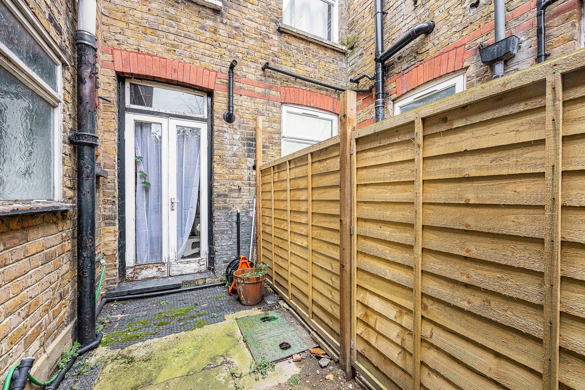 1 bed flat for sale in Kettlebaston Road, Leyton, E10 11