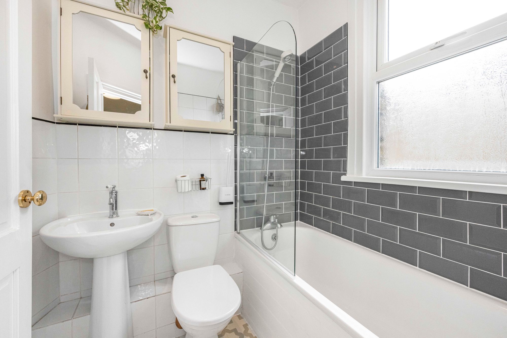 1 bed flat for sale in Grove Green Road, Leytonstone, E11  - Property Image 12