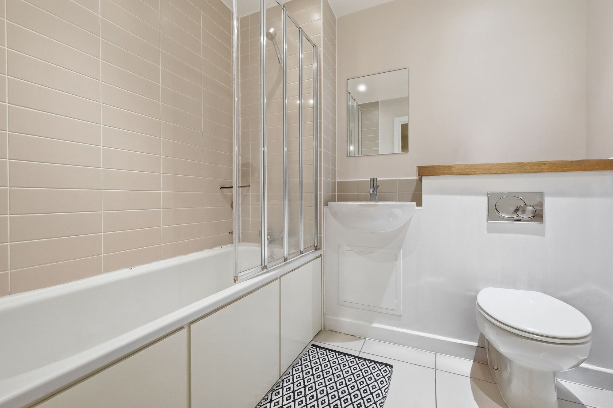 2 bed flat for sale in Cunningham Court, Oliver Road, E10 8