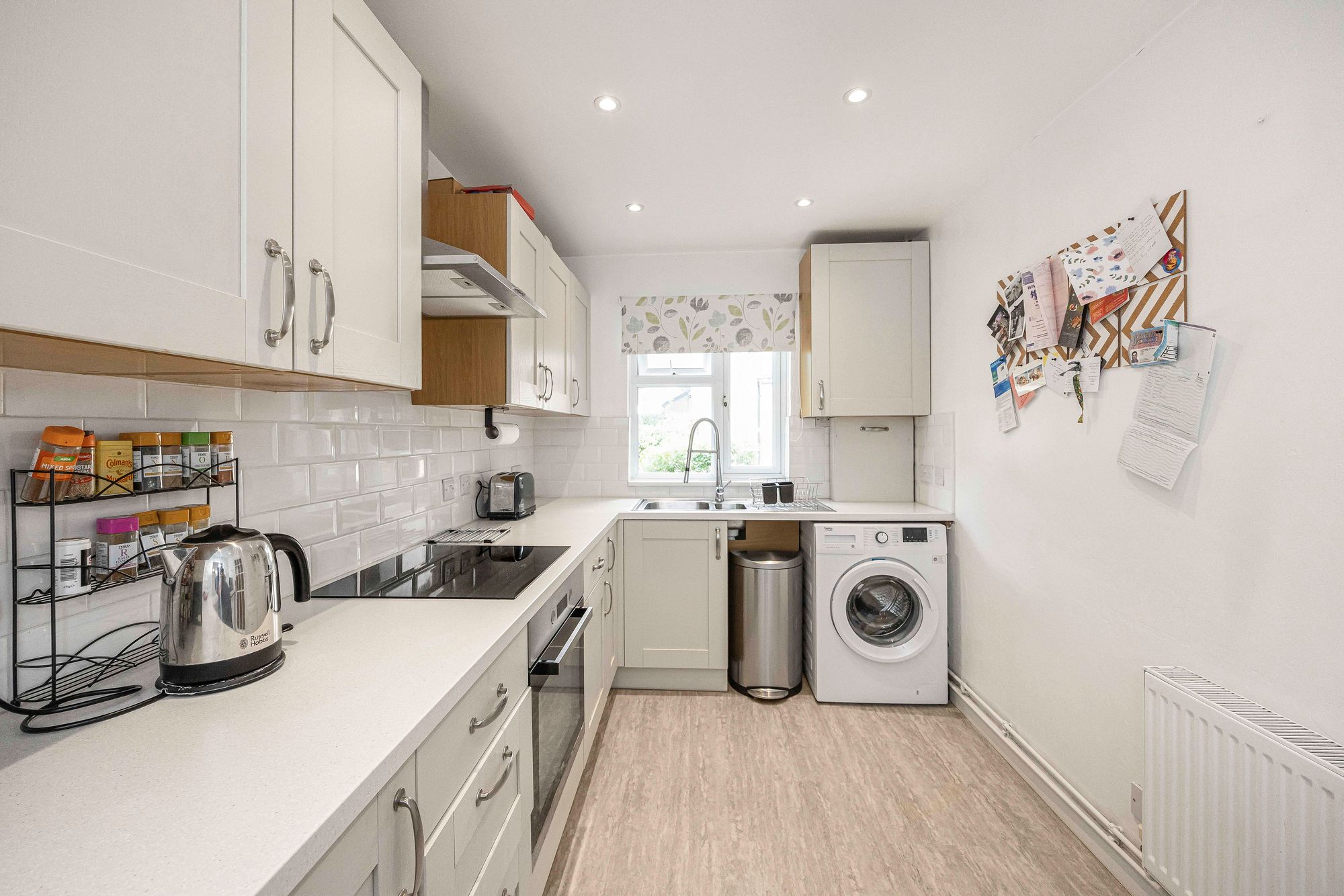 2 bed flat for sale in High Road Leyton, John Strype Court High Road Leyton, E10  - Property Image 2