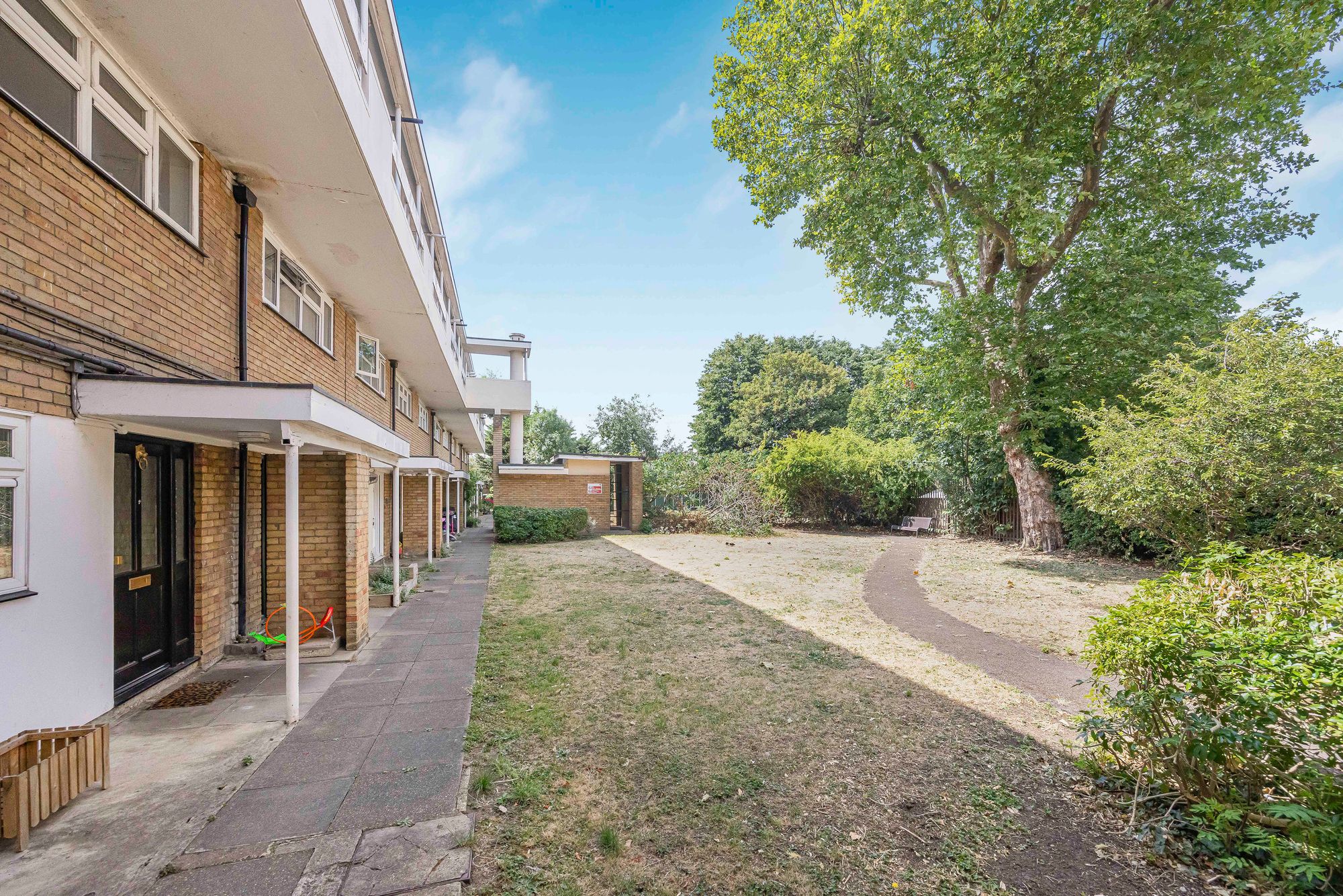 2 bed flat for sale in High Road Leyton, John Strype Court High Road Leyton, E10  - Property Image 15