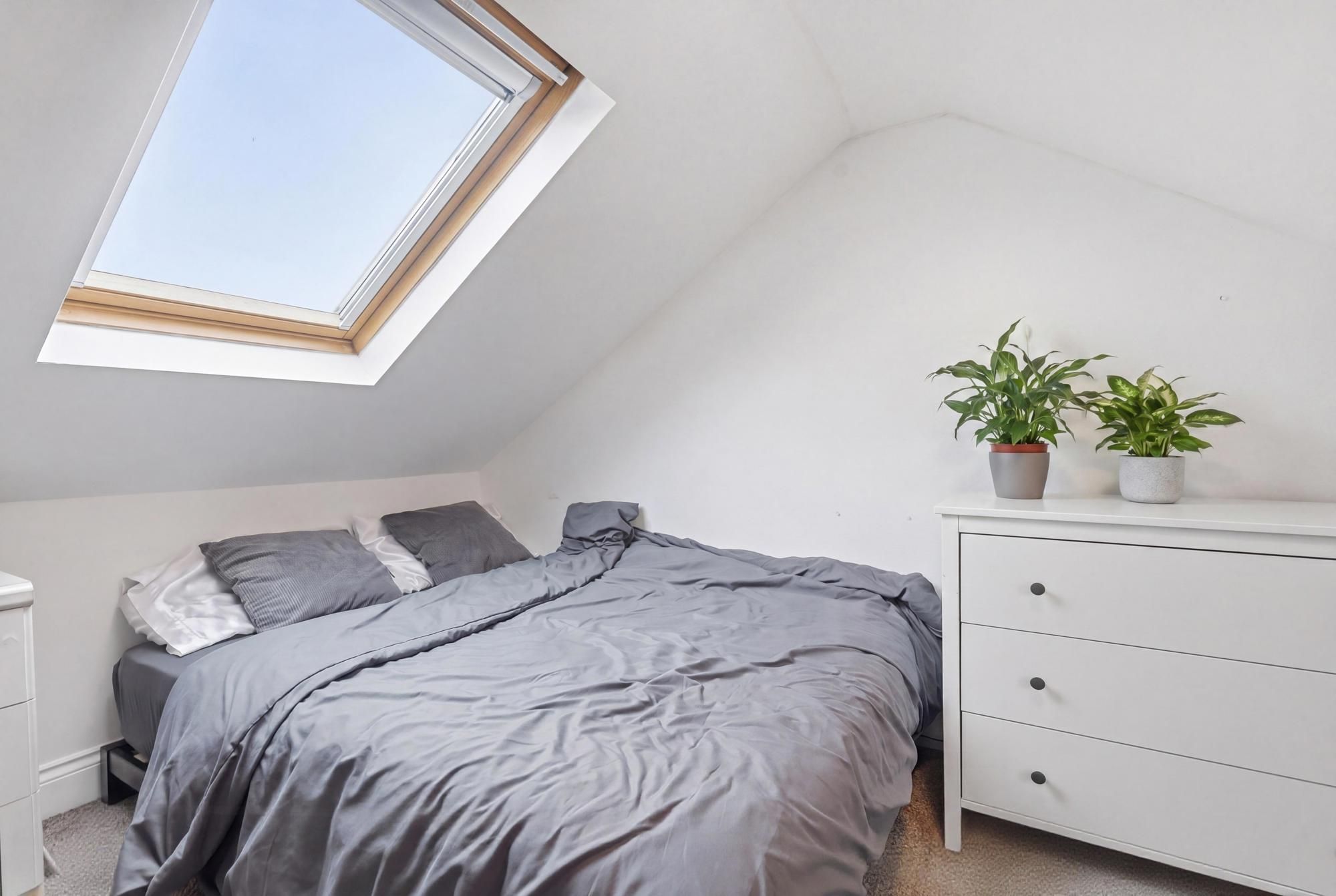 4 bed mid-terraced house for sale in Sidmouth Road, London, E10 13