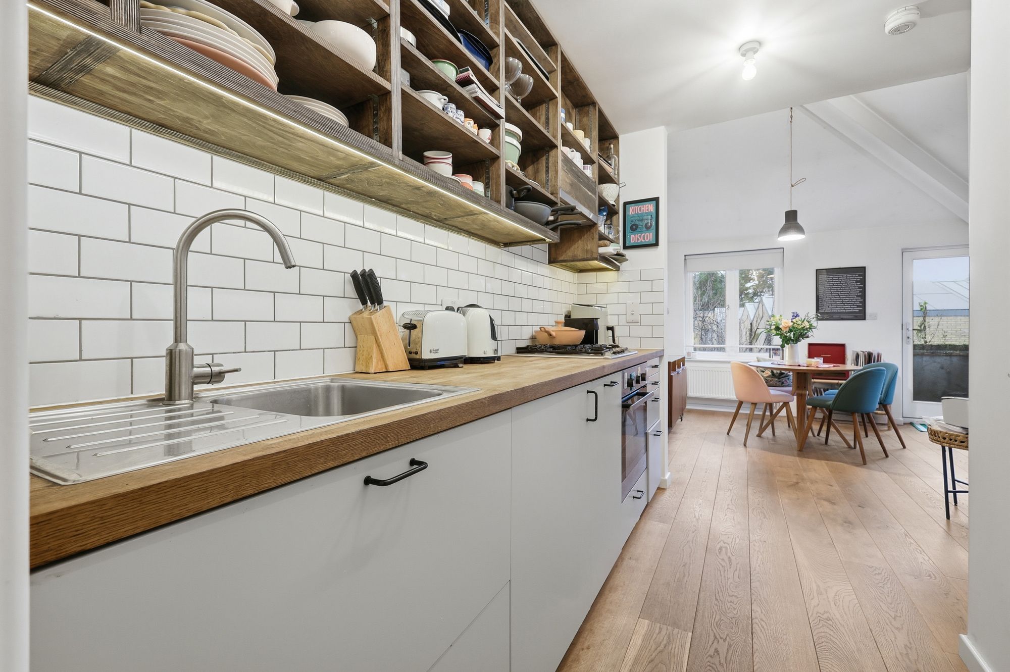 2 bed flat for sale in Francis Road, Leyton, E10 5