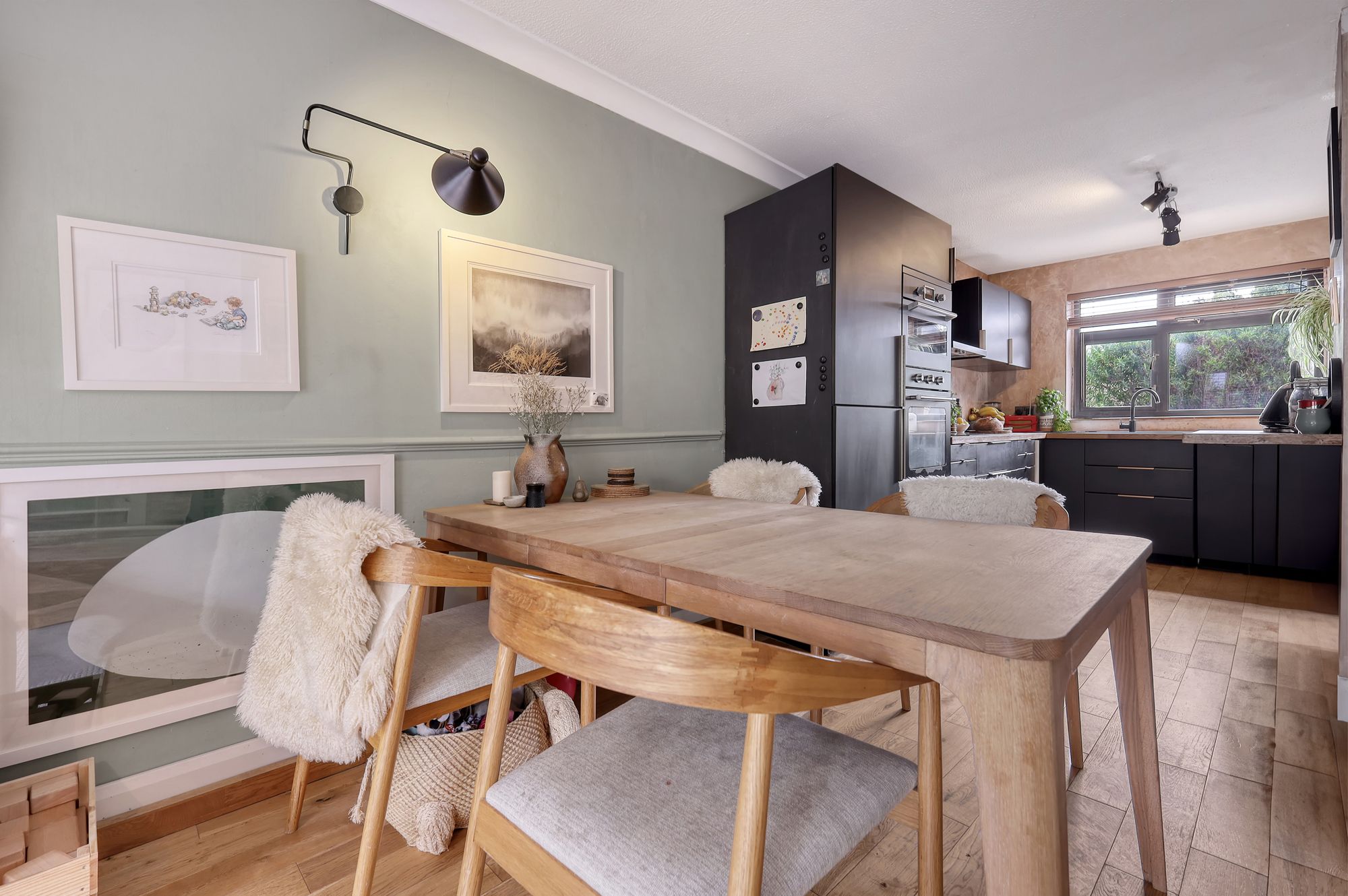 3 bed semi-detached house for sale in Manorhall Gardens, Leyton, E10  - Property Image 5