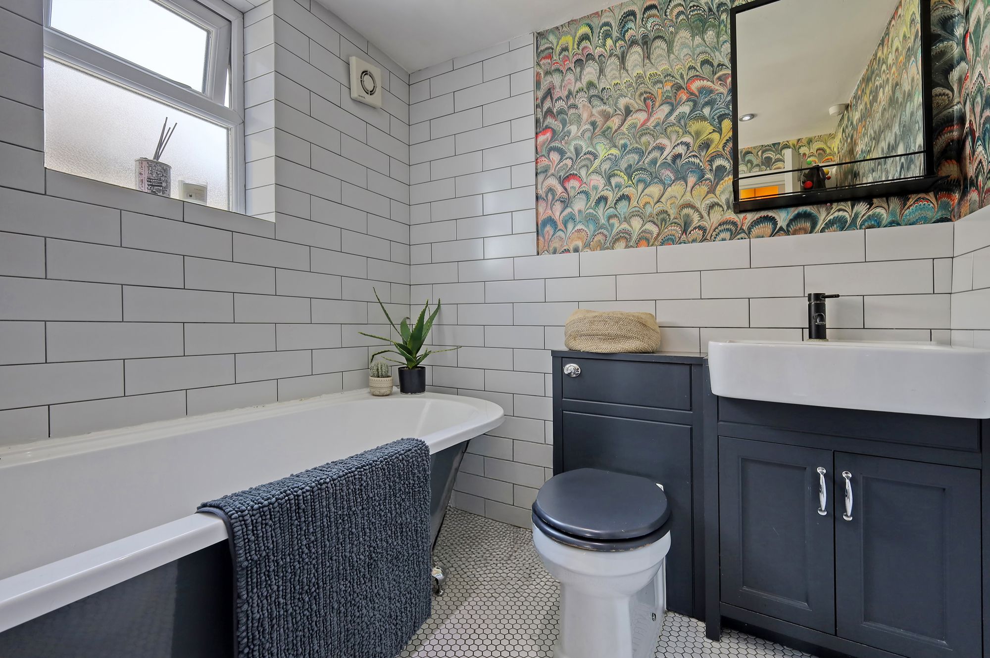 4 bed house for sale in Radlix Road, London, E10  - Property Image 16