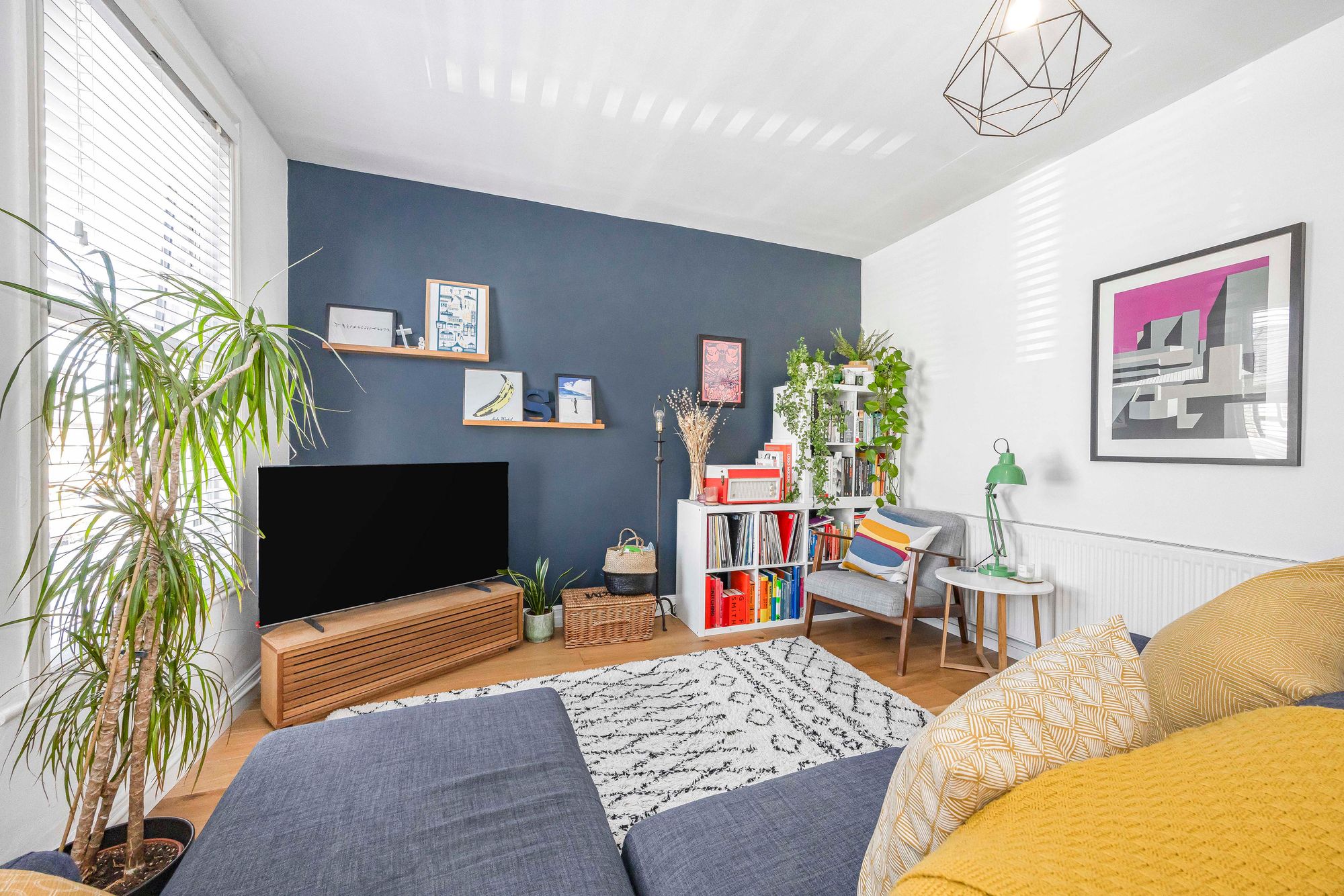 2 bed flat for sale in Dawlish Road, London, E10  - Property Image 7