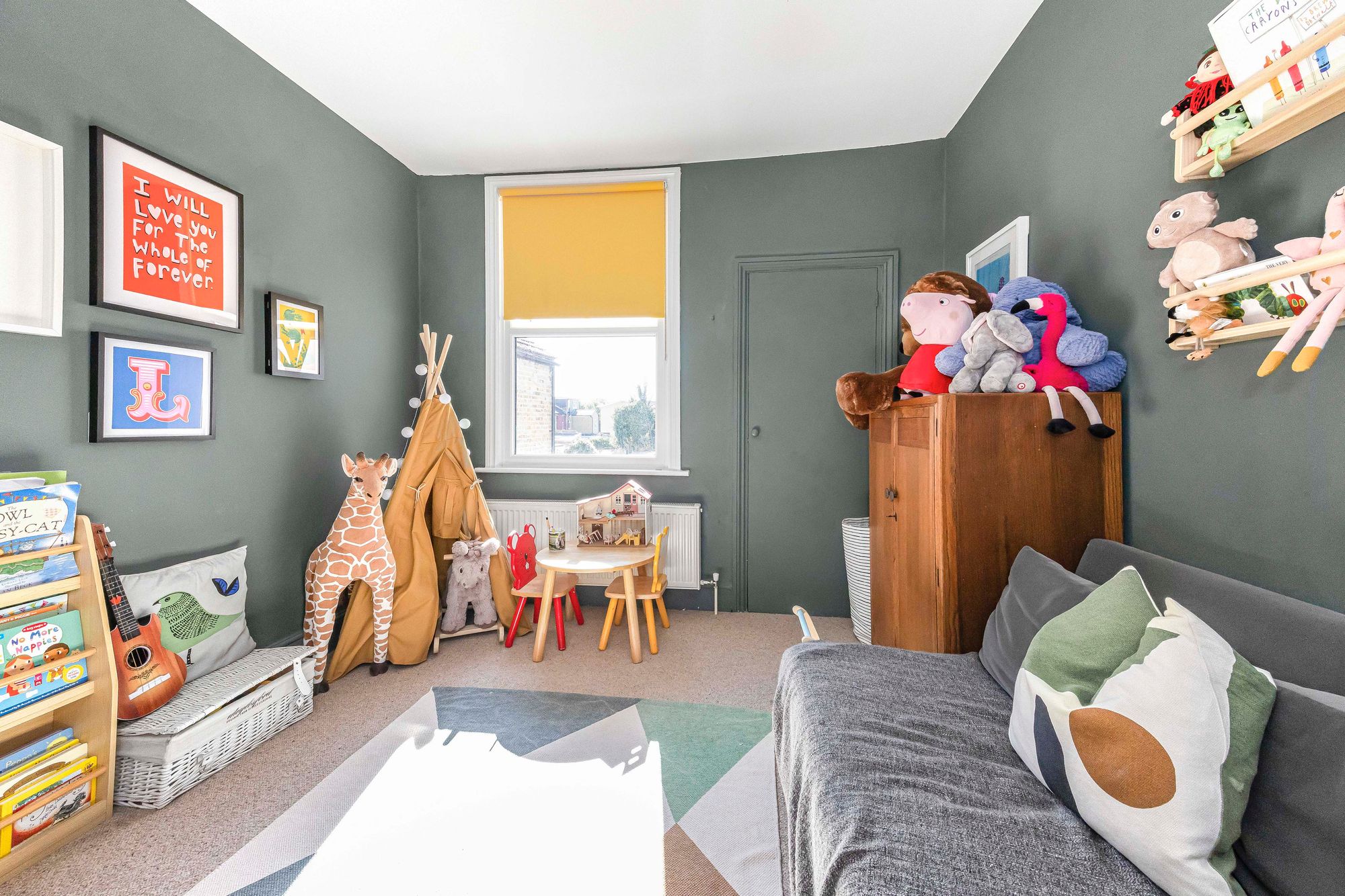 2 bed flat for sale in Dawlish Road, London, E10 8