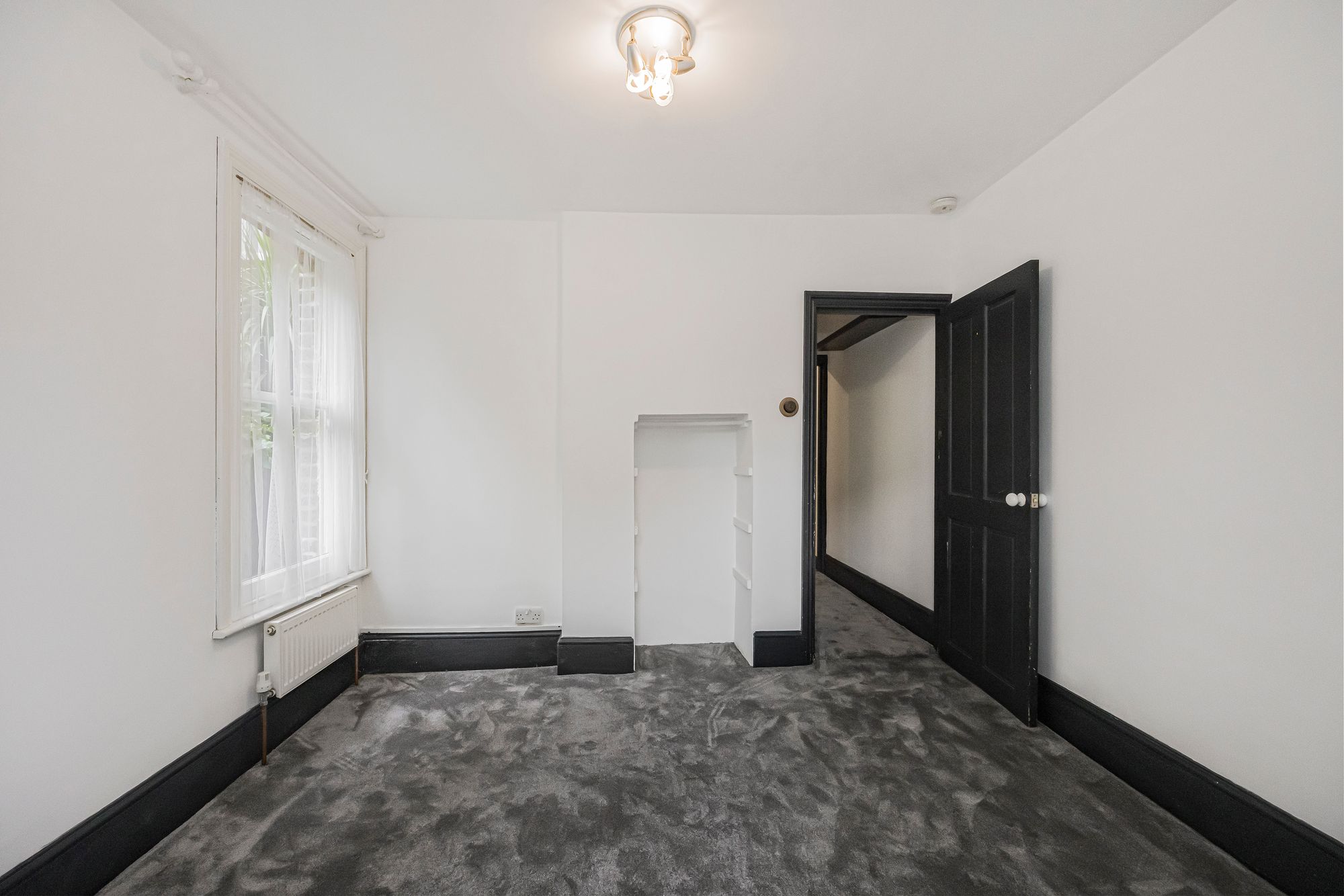 2 bed flat for sale in Addison Road, Walthamstow, E17 9