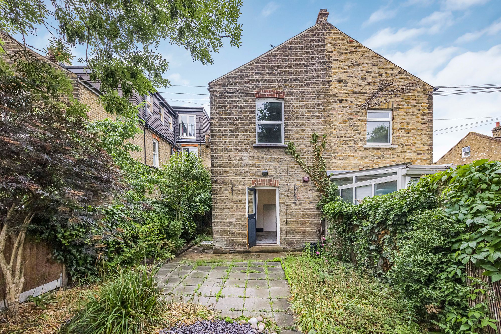 2 bed flat for sale in Addison Road, Walthamstow, E17 12