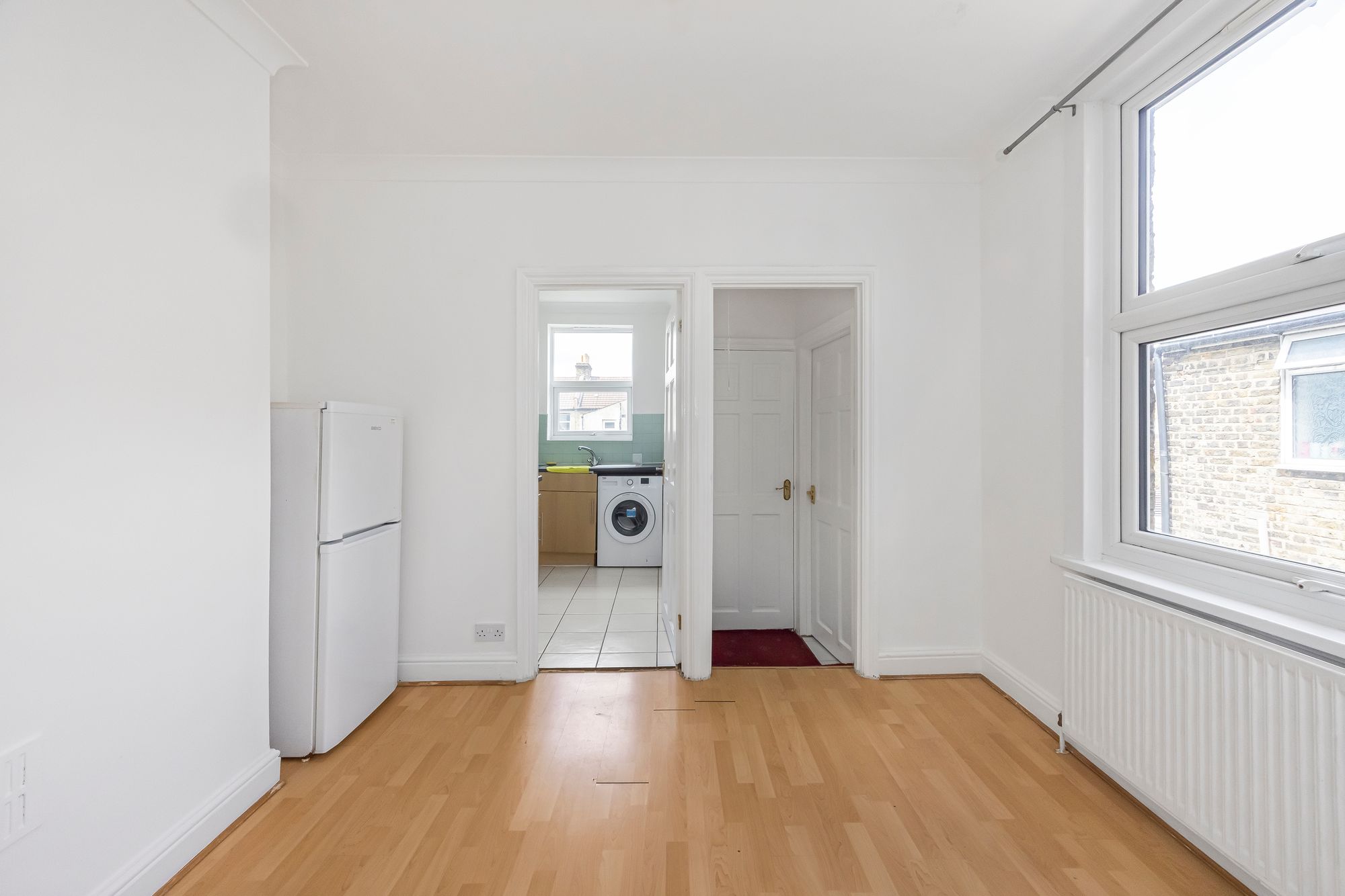 3 bed flat for sale in Murchison Road, Leyton, E10 11