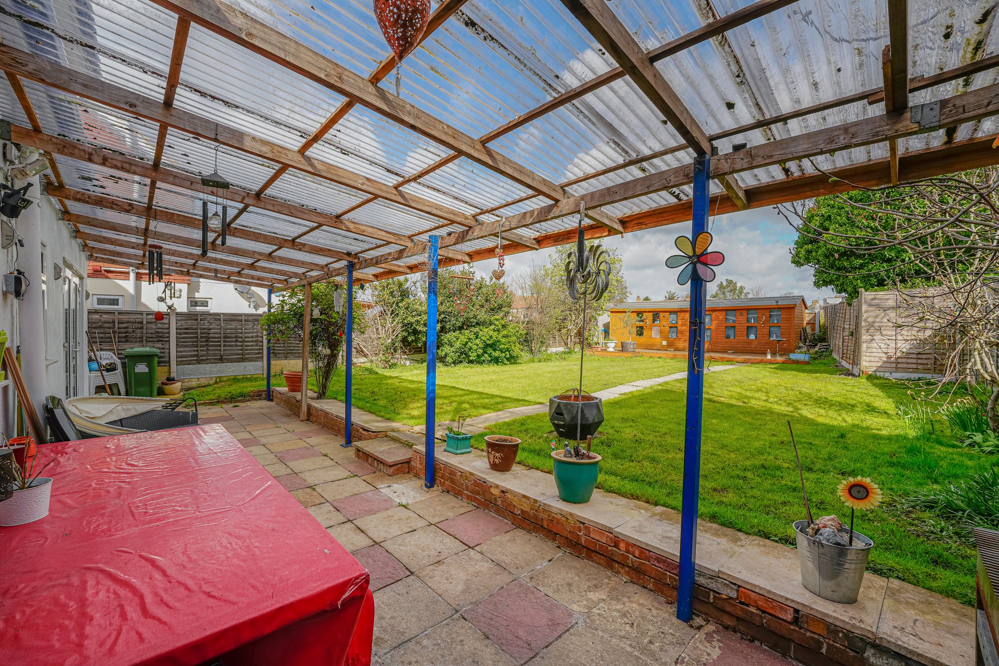 4 bed detached bungalow for sale in Mawney Road, Romford, RM7  - Property Image 15