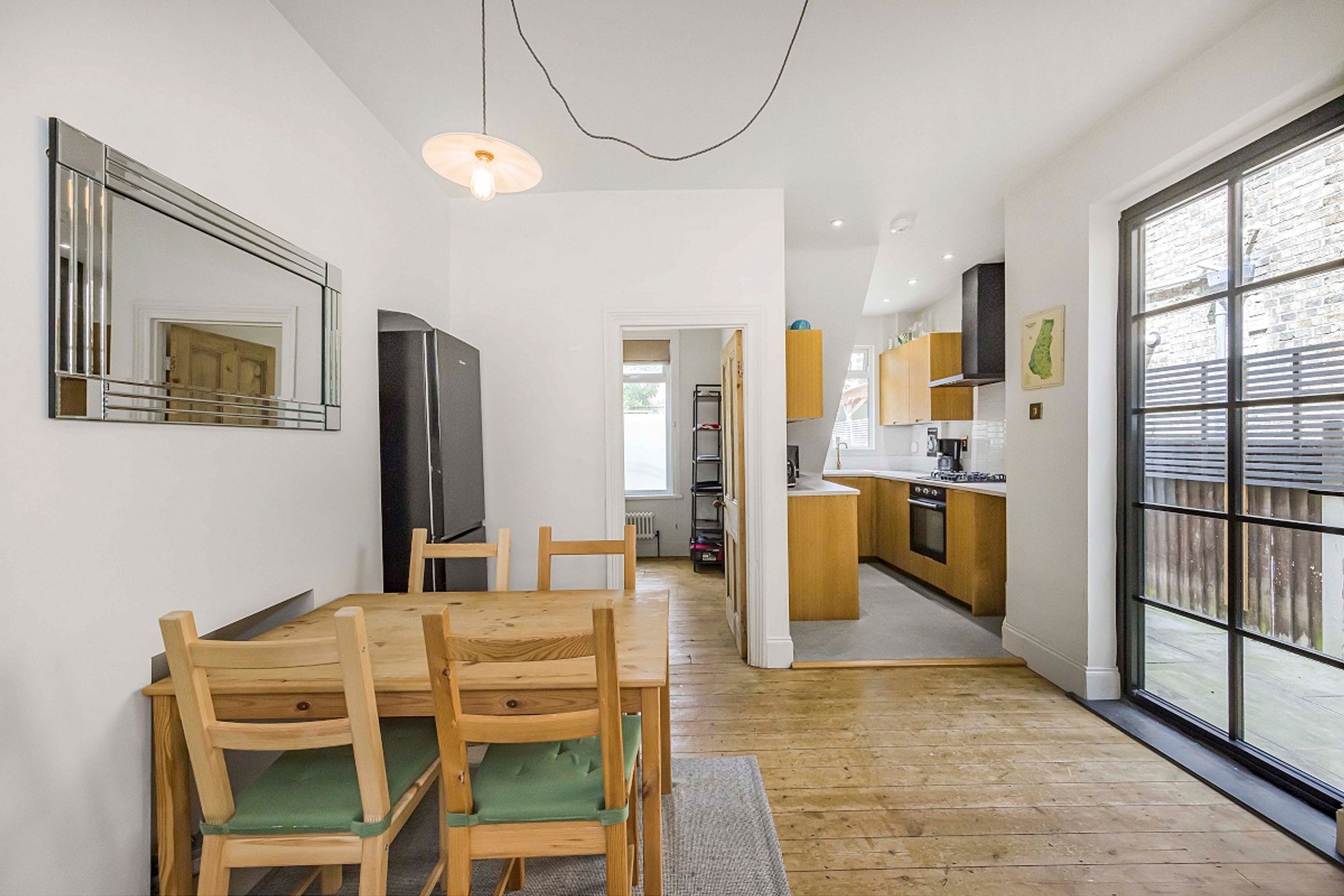 2 bed flat for sale in Newport Road, Leyton, E10  - Property Image 6