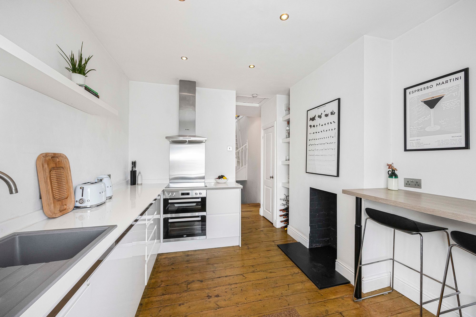 2 bed flat for sale in Francis Road, Leyton, E10  - Property Image 16