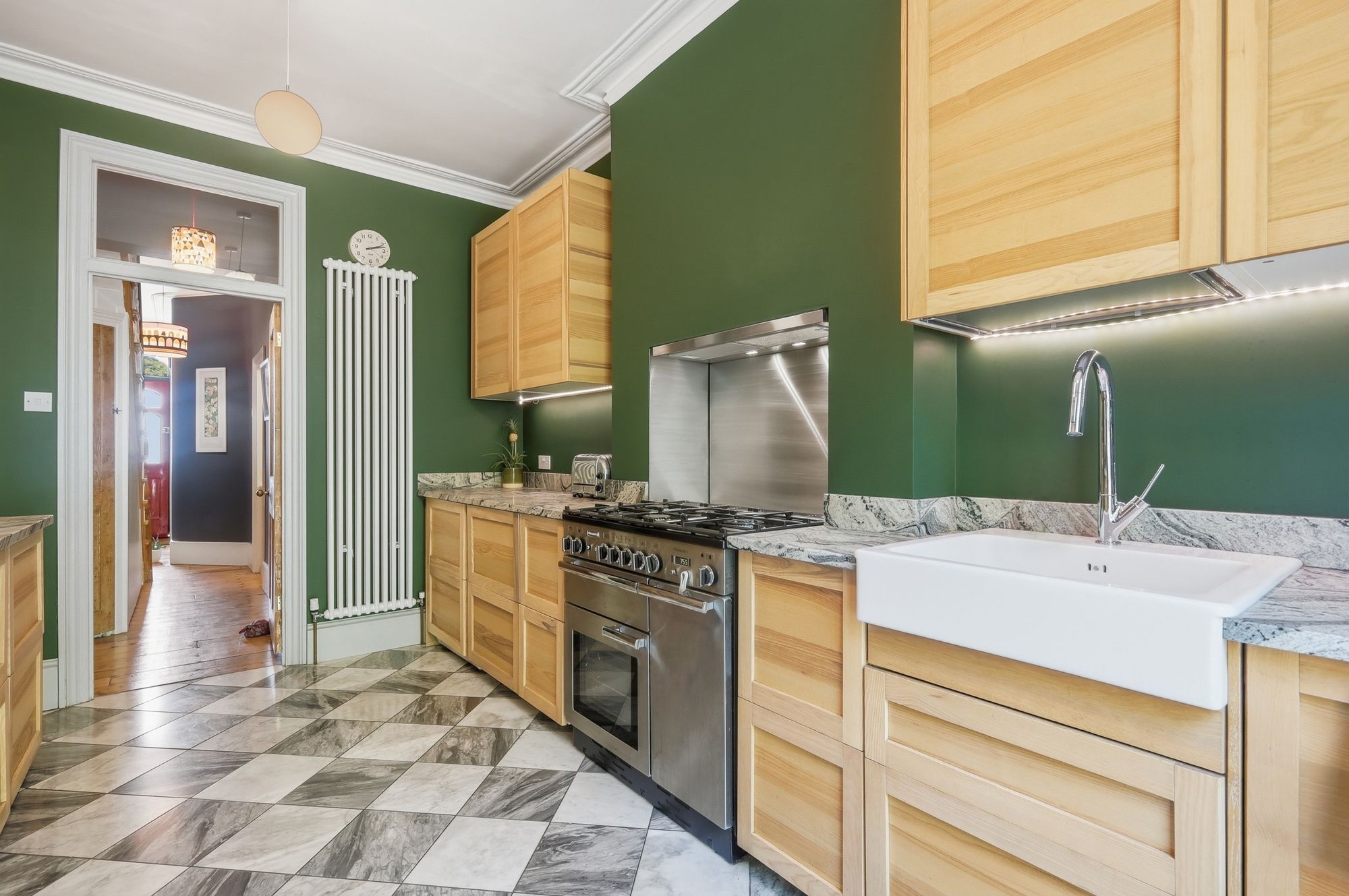 3 bed end of terrace house for sale in Pretoria Road, Leytonstone, E11 3