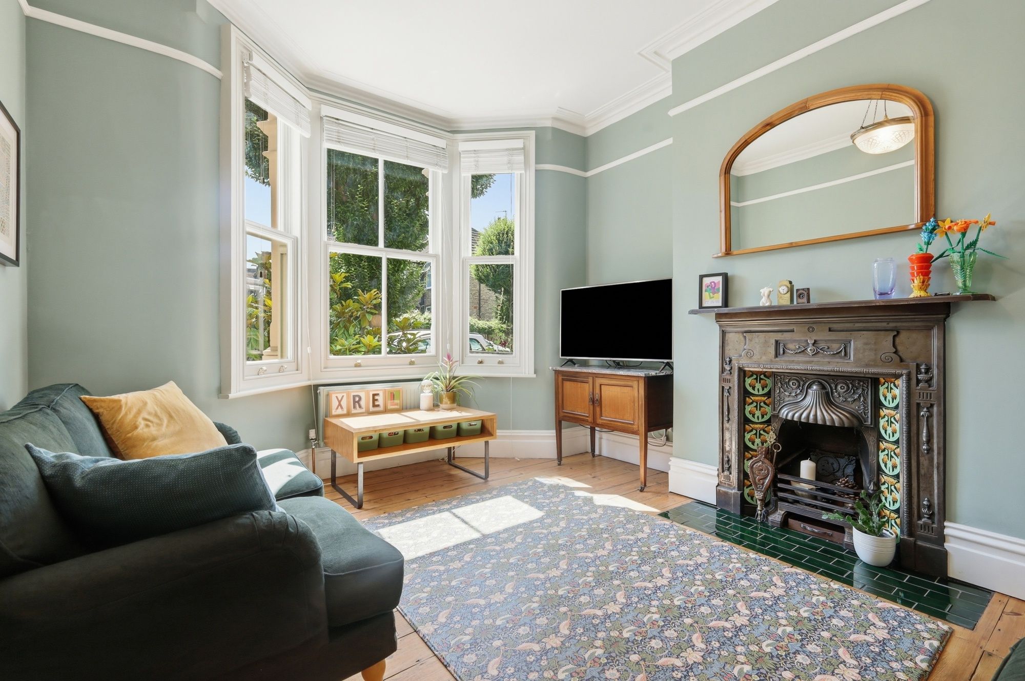 3 bed end of terrace house for sale in Pretoria Road, Leytonstone, E11 9