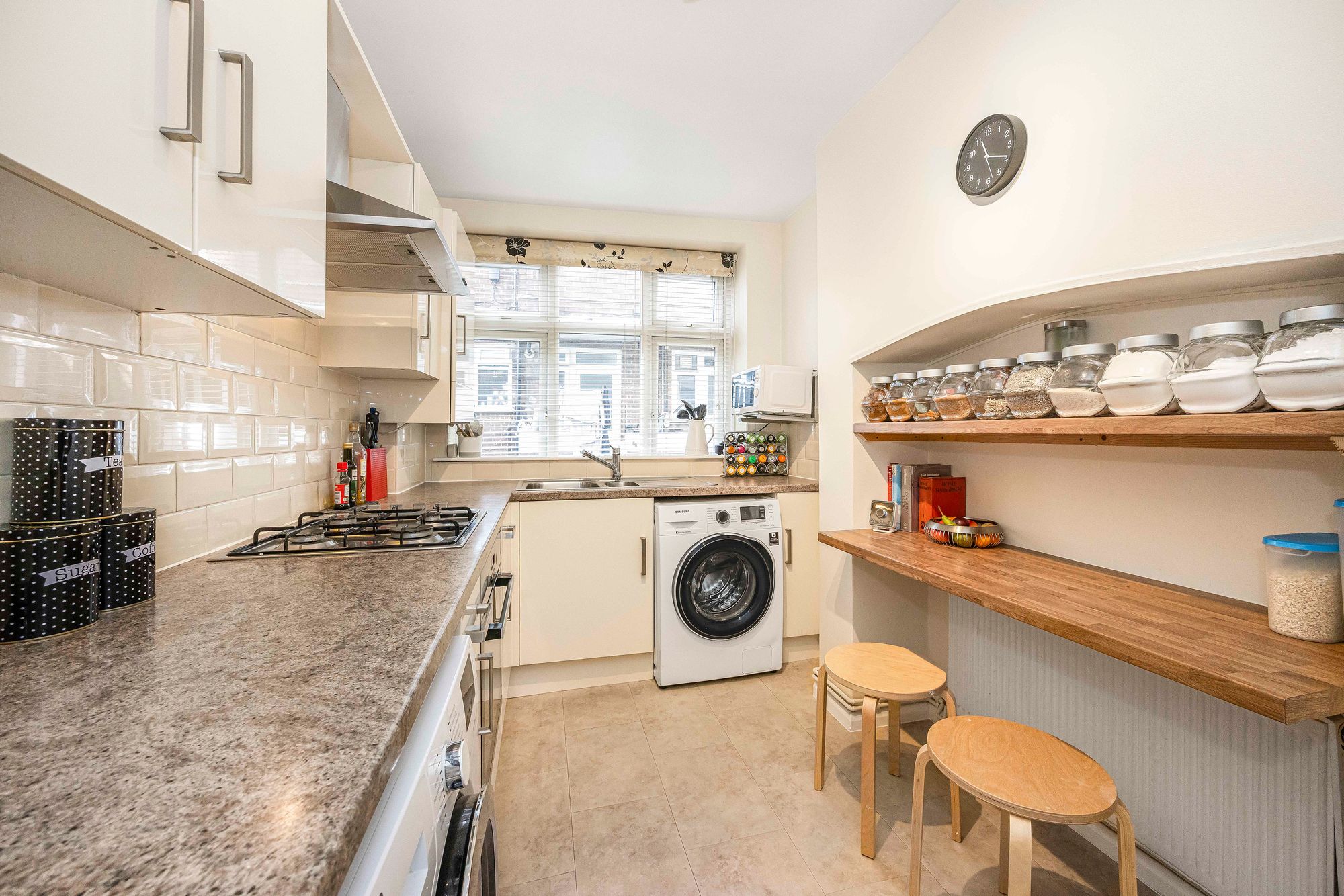 2 bed flat for sale in Fairlop Court, Fairlop Road, Leytonstone, E11 4