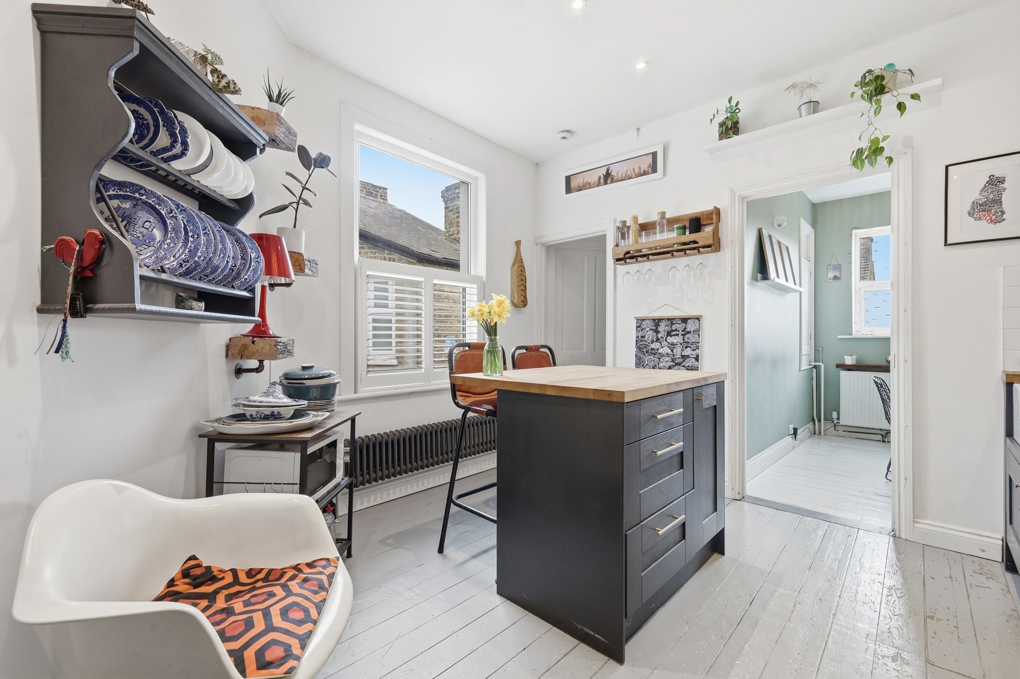 3 bed flat for sale in Lawton Road, London, E10 8