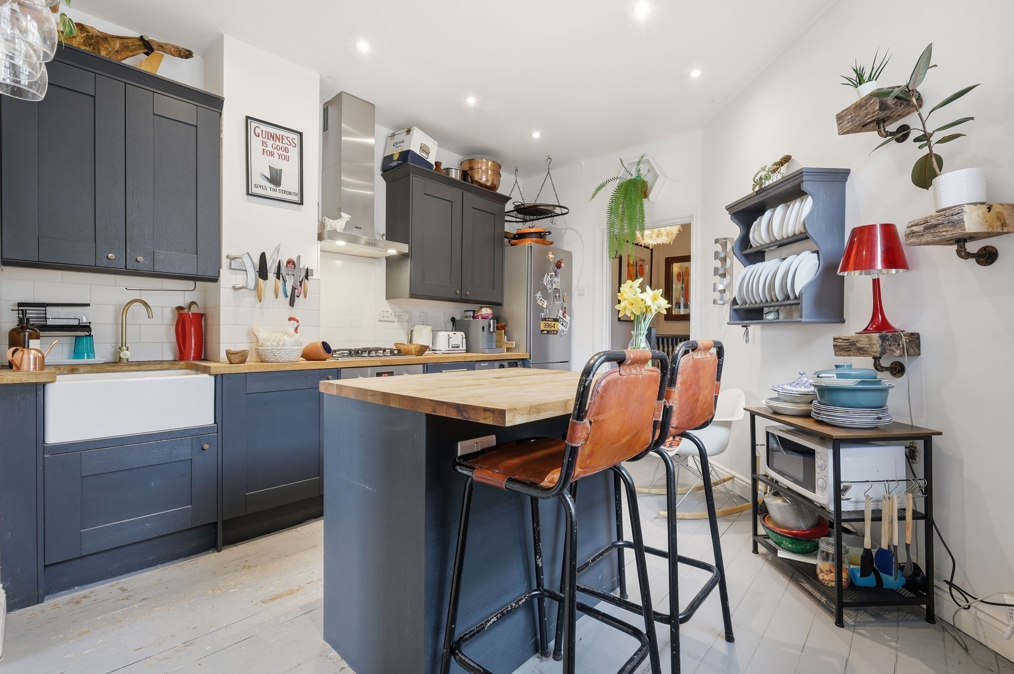 3 bed flat for sale in Lawton Road, London, E10  - Property Image 8
