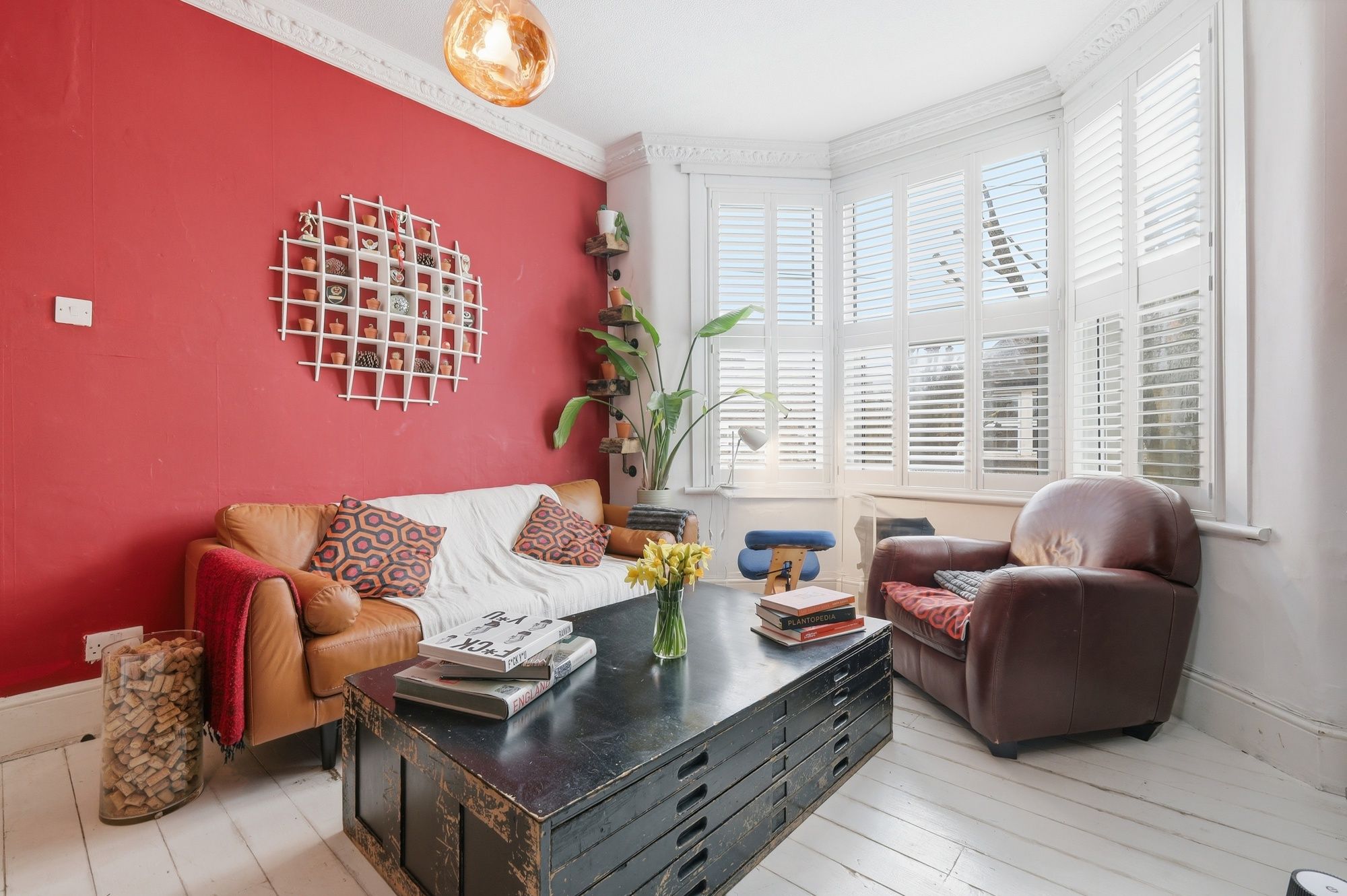 3 bed flat for sale in Lawton Road, London, E10  - Property Image 3