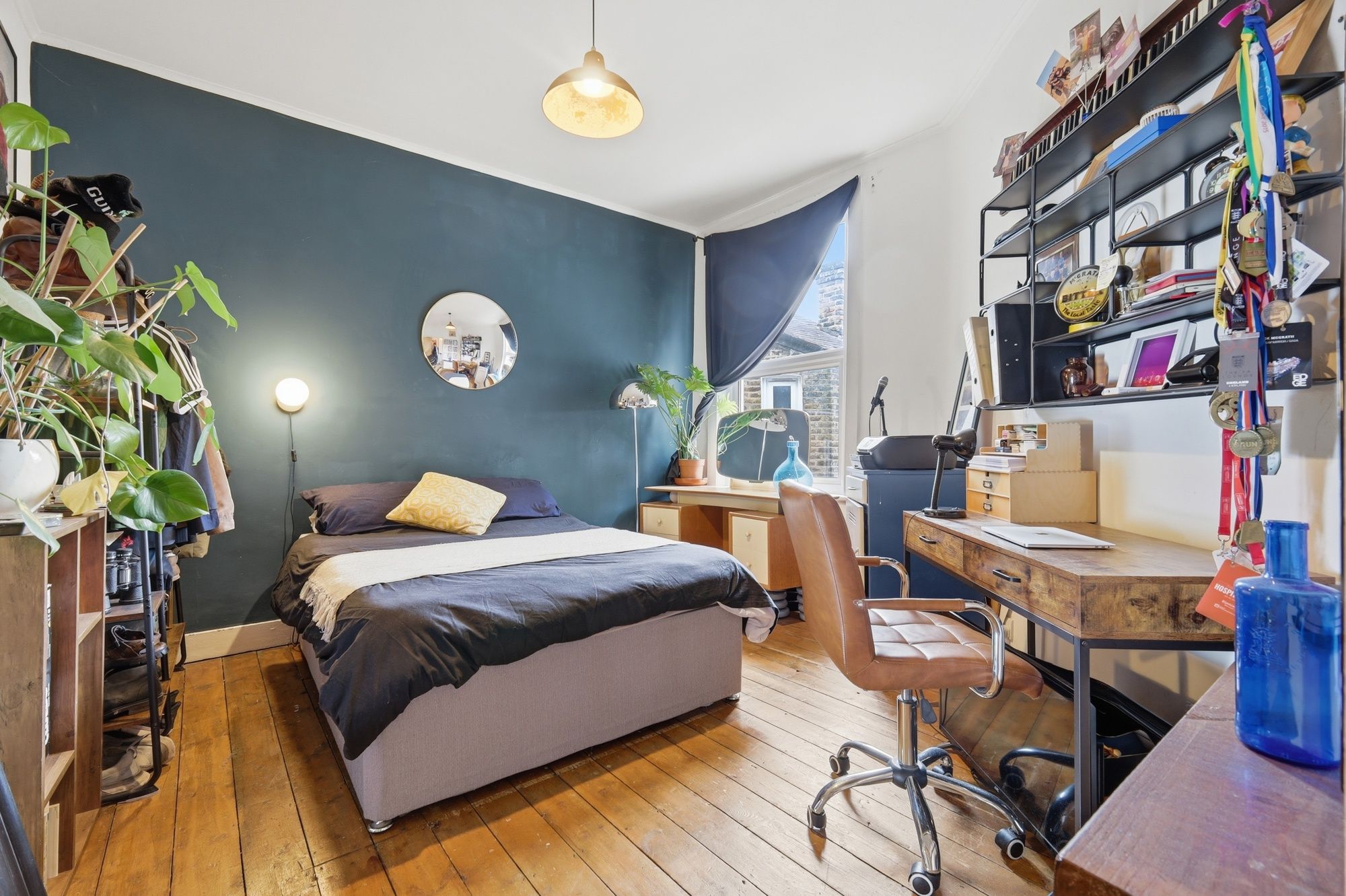 3 bed flat for sale in Lawton Road, London, E10 10