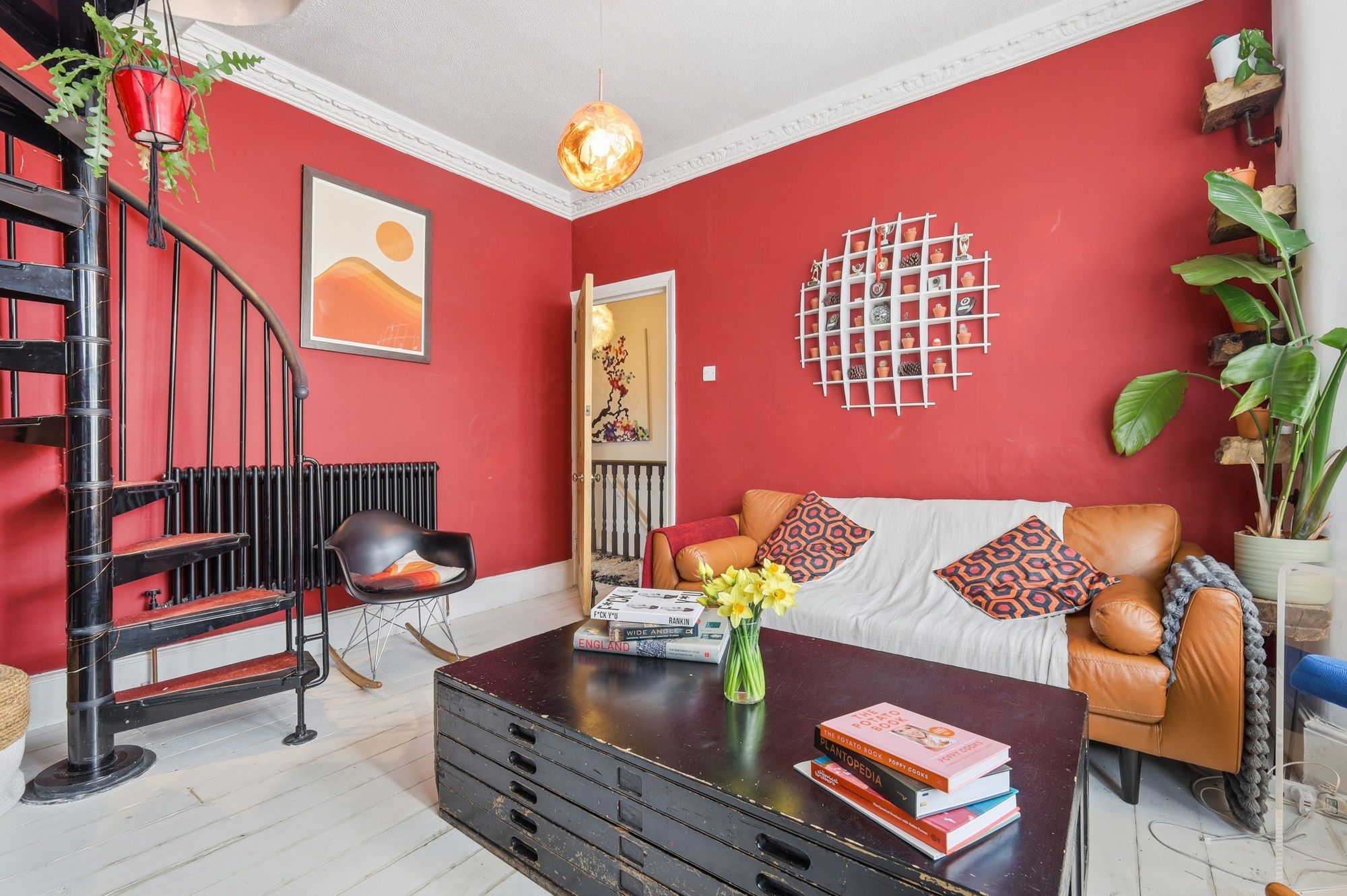 3 bed flat for sale in Lawton Road, London, E10  - Property Image 5