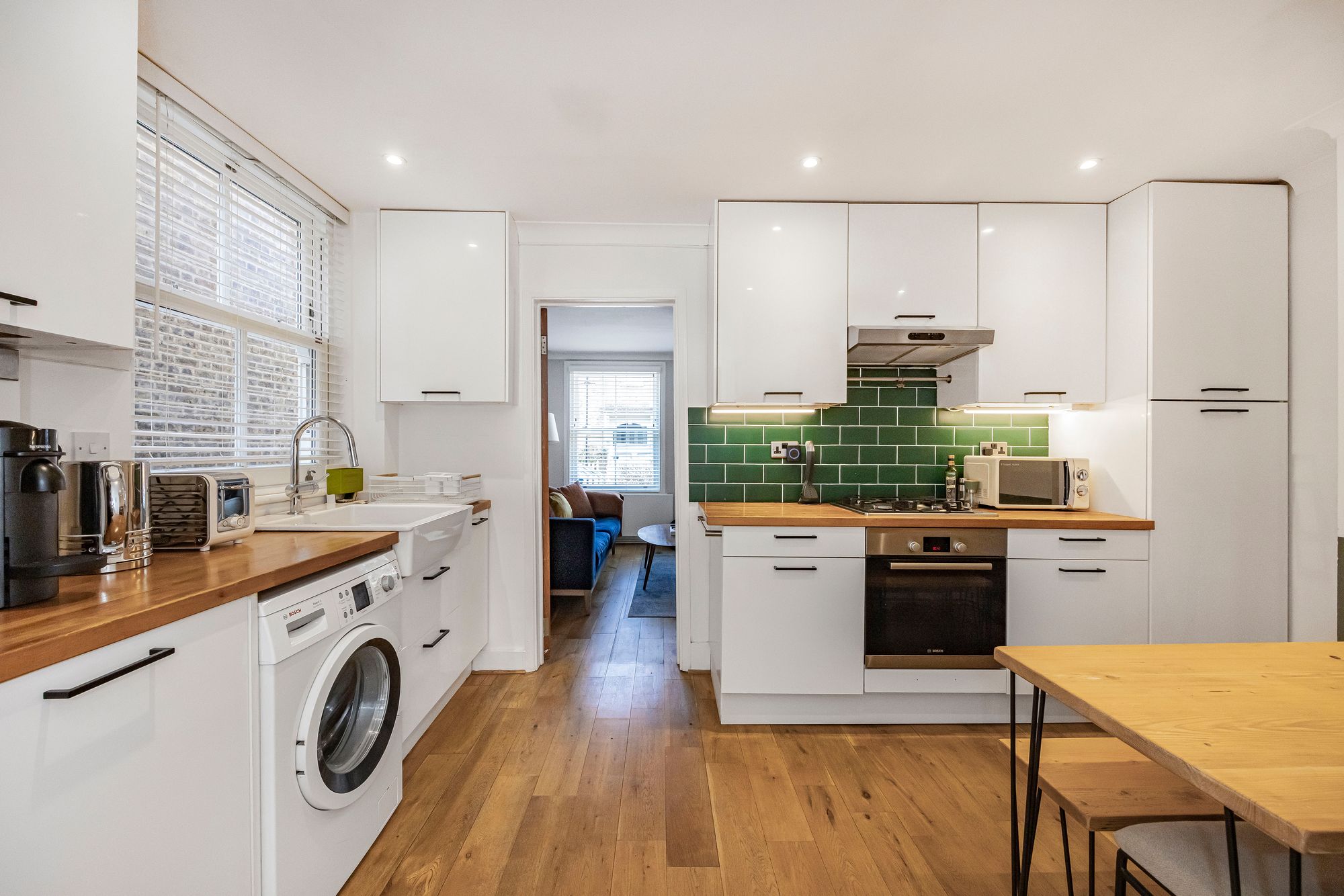 1 bed ground floor flat for sale in Beulah Road, London, E17 11