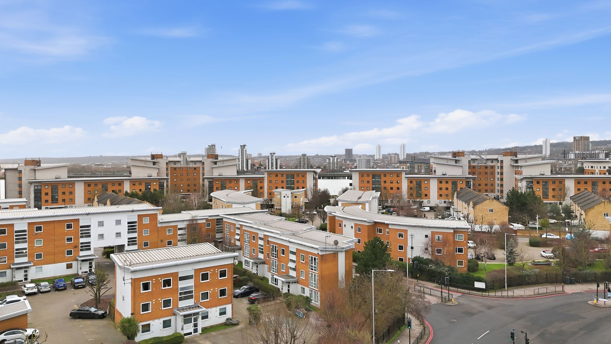 1 bed flat for sale in Felixstowe Court, London, E16 7