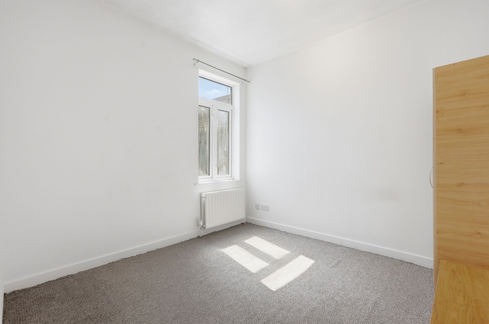 2 bed flat for sale in Leslie Road, Leytonstone, E11  - Property Image 6