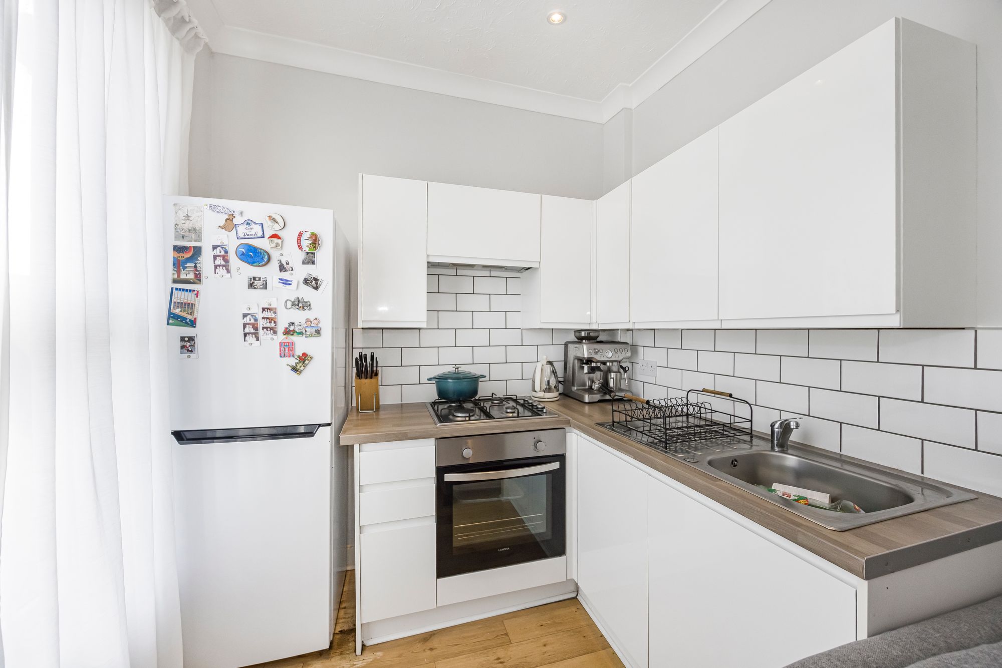 2 bed flat for sale in High Road Leyton, London, E15  - Property Image 6