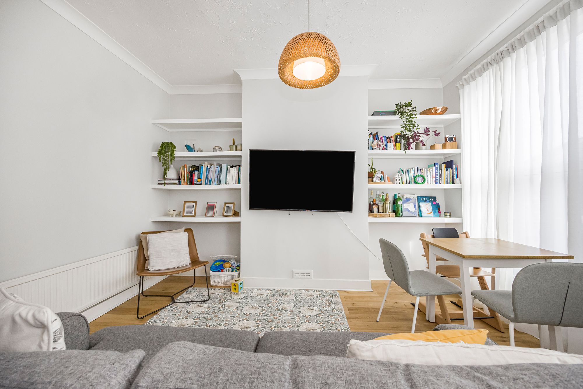 2 bed flat for sale in High Road Leyton, London, E15  - Property Image 7