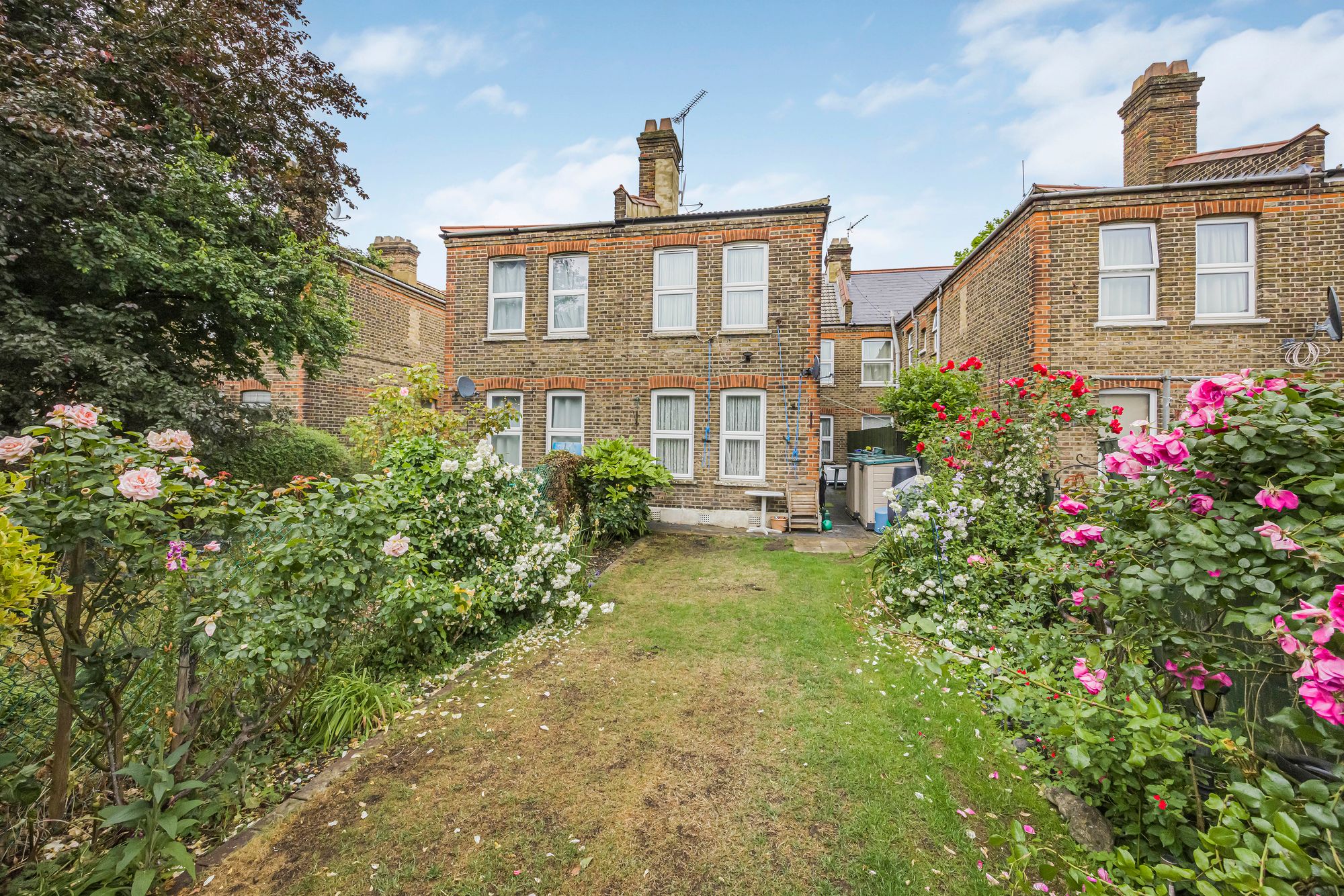 2 bed flat for sale in Blyth Road, Walthamstow, E17  - Property Image 10