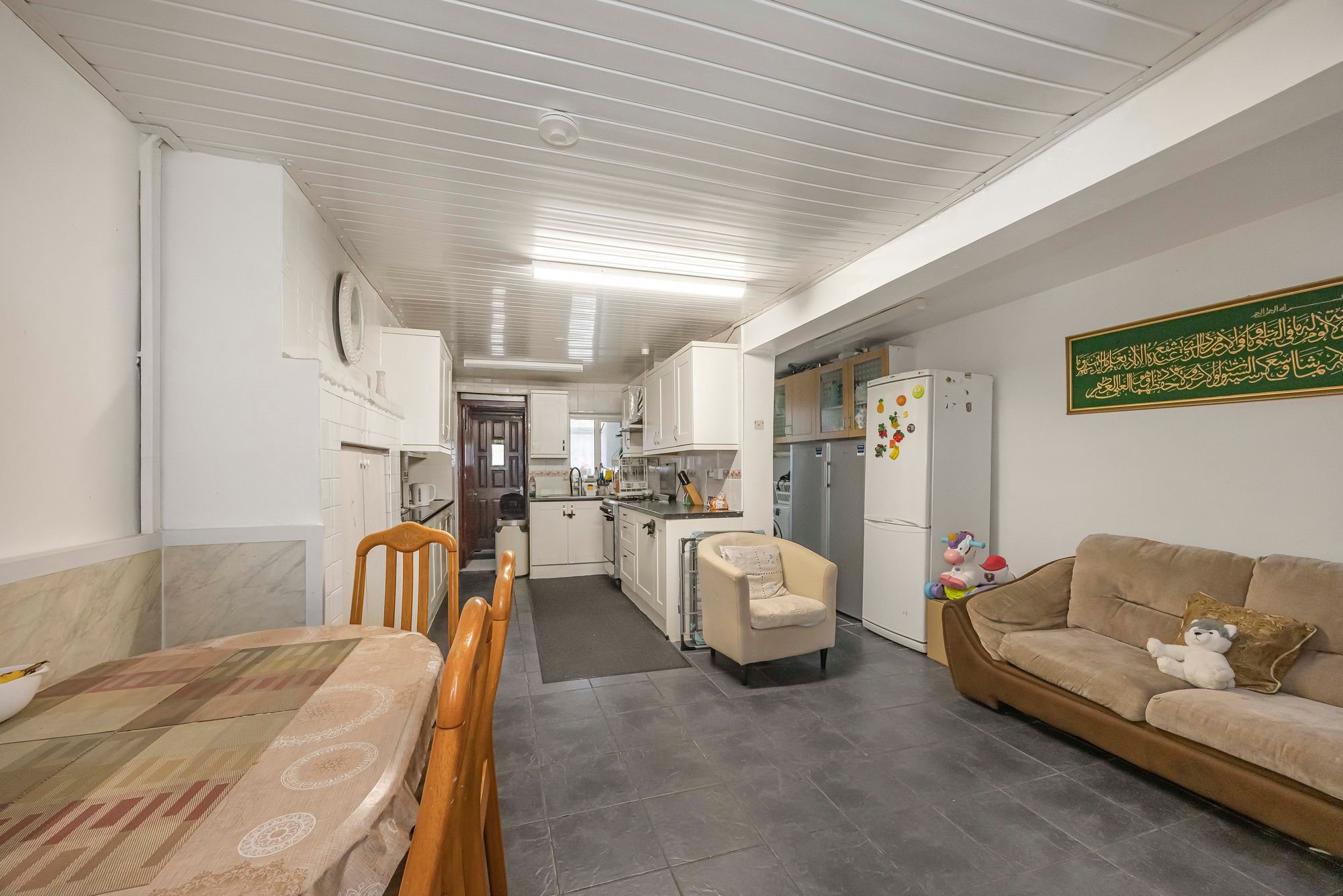 3 bed mid-terraced house for sale in Goodall Road, London, E11 9