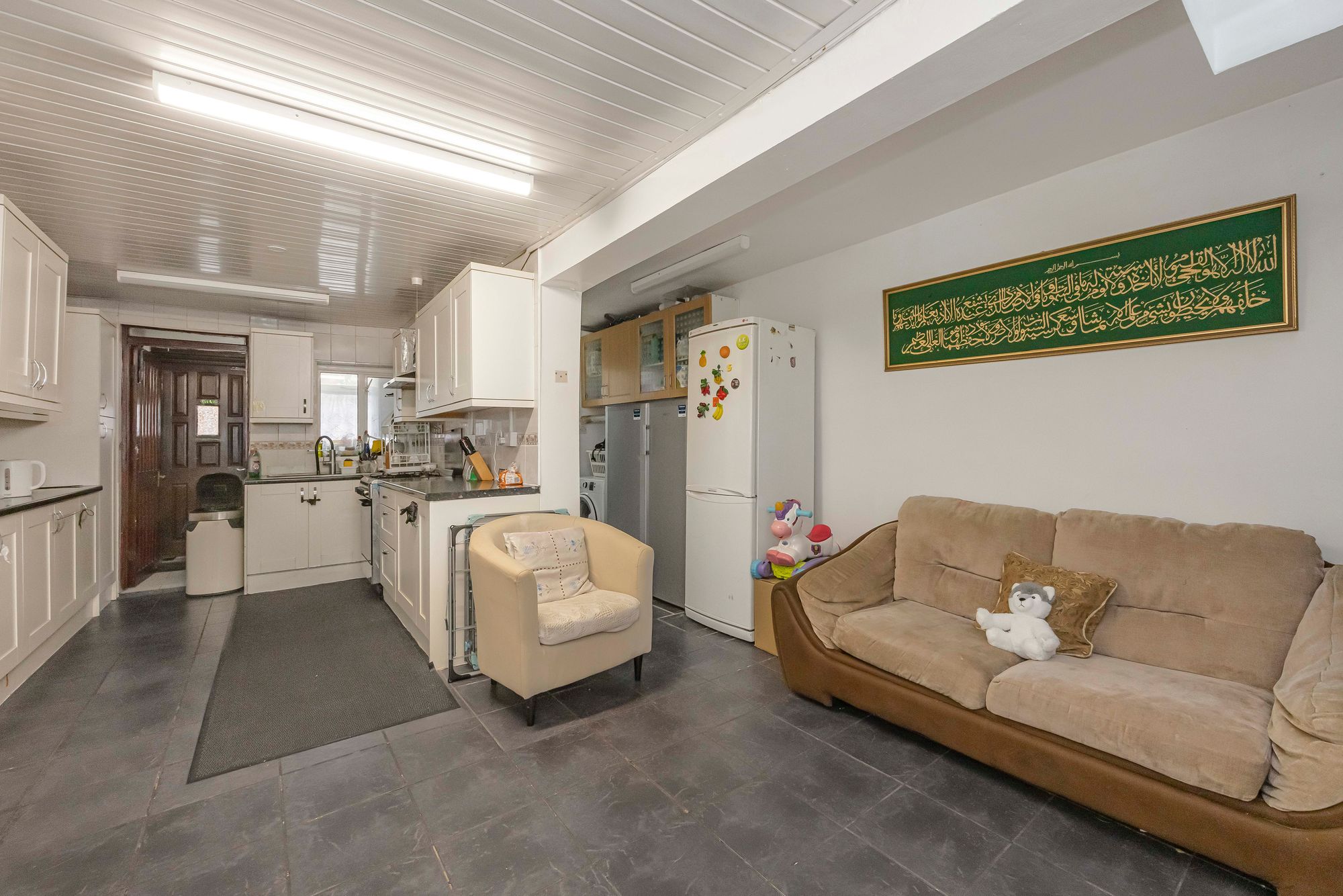 3 bed mid-terraced house for sale in Goodall Road, London, E11 12