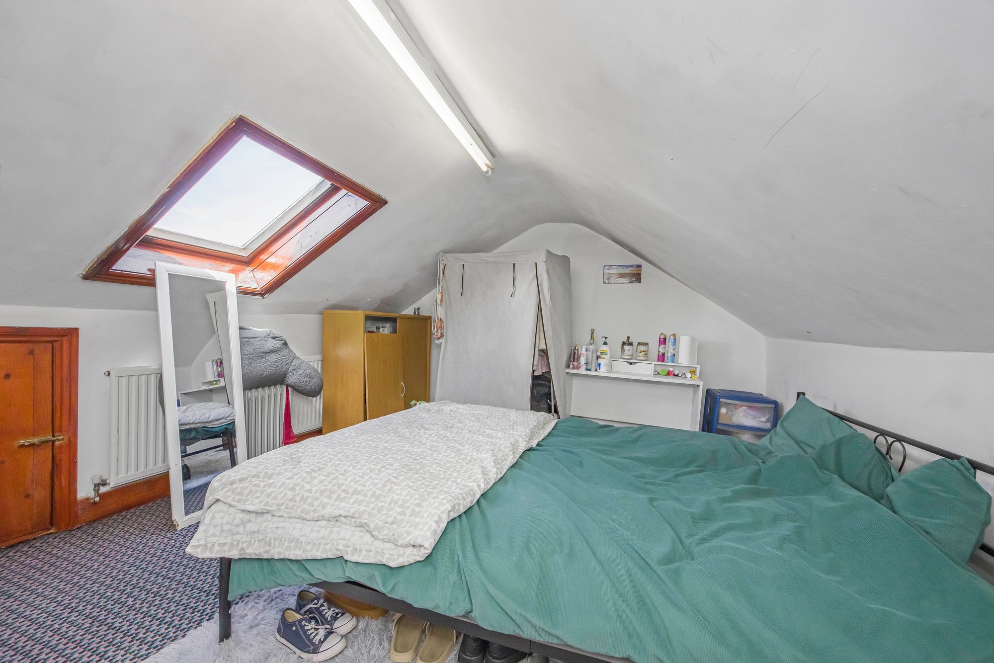 3 bed mid-terraced house for sale in Goodall Road, London, E11  - Property Image 18