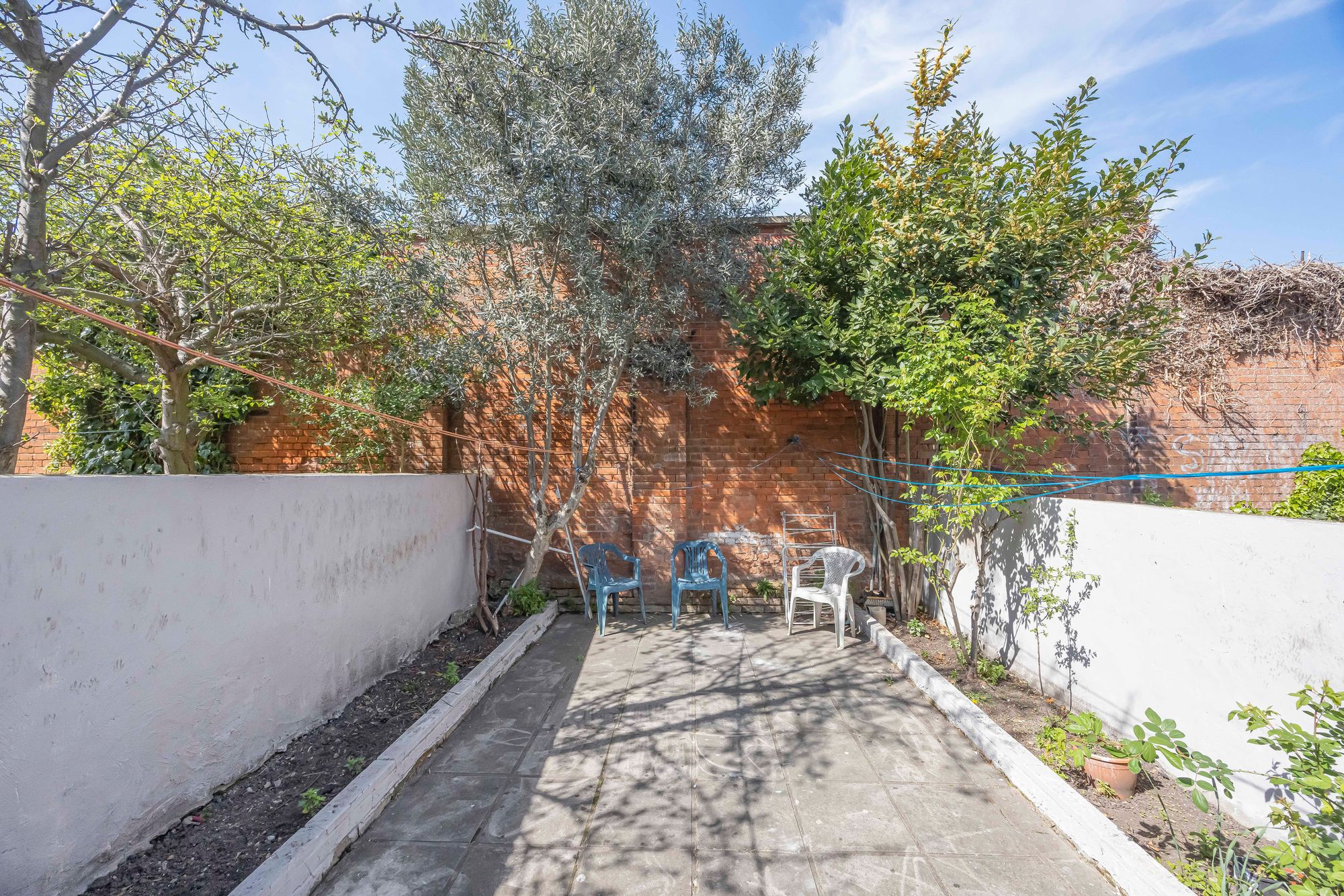 3 bed mid-terraced house for sale in Goodall Road, London, E11  - Property Image 8