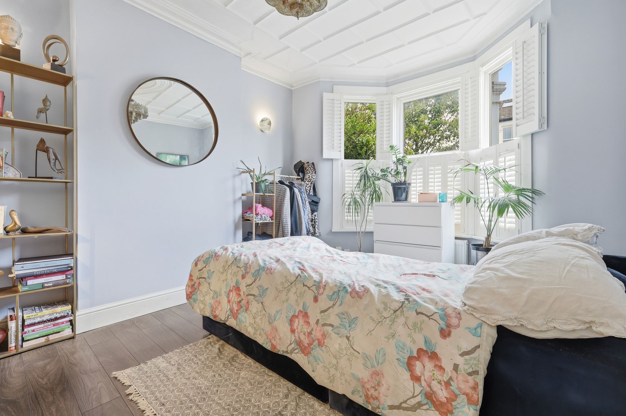 2 bed flat for sale in Jersey Road, Leytonstone, E11 9